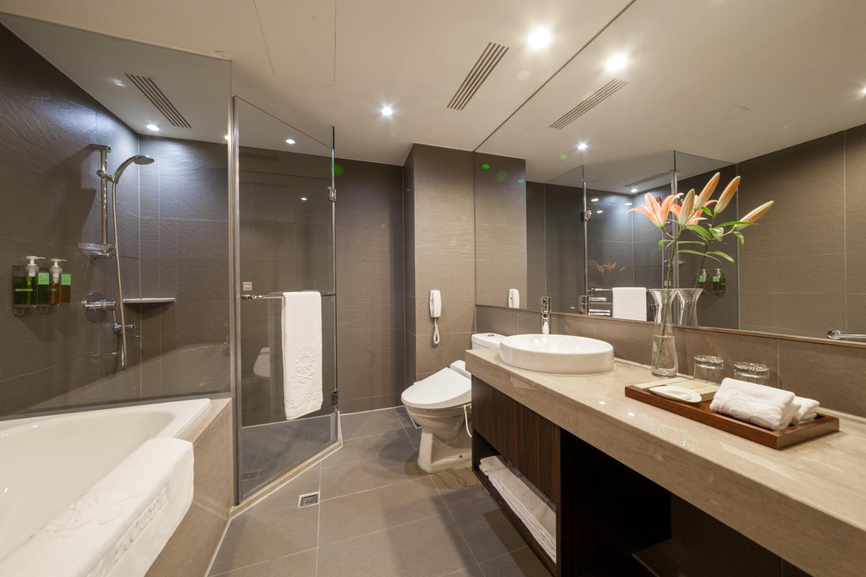 Standard Suite photo 2