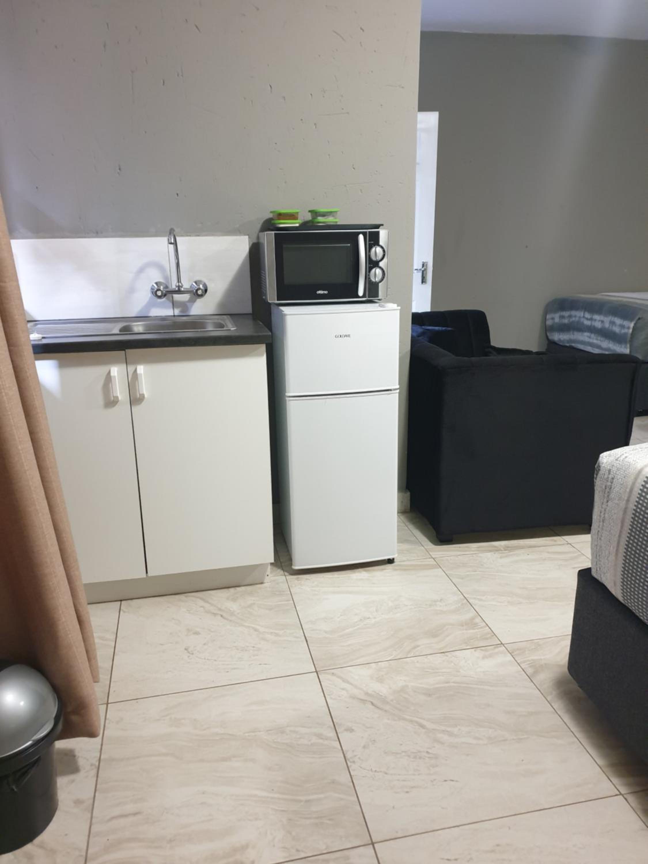 Deluxe Family Suite - Photo 6