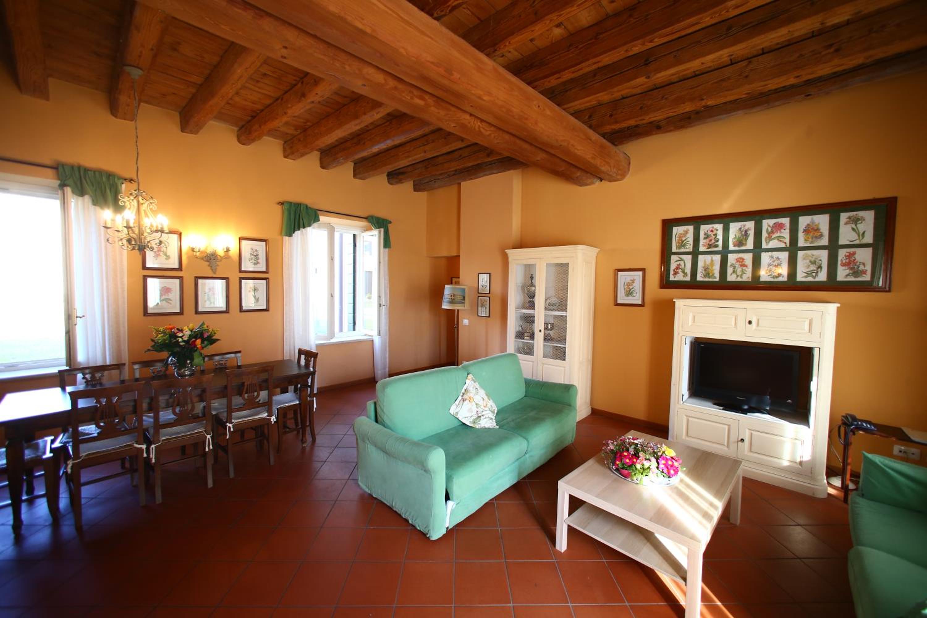 Two-Bedroom Apartment - Ground Floor photo 2