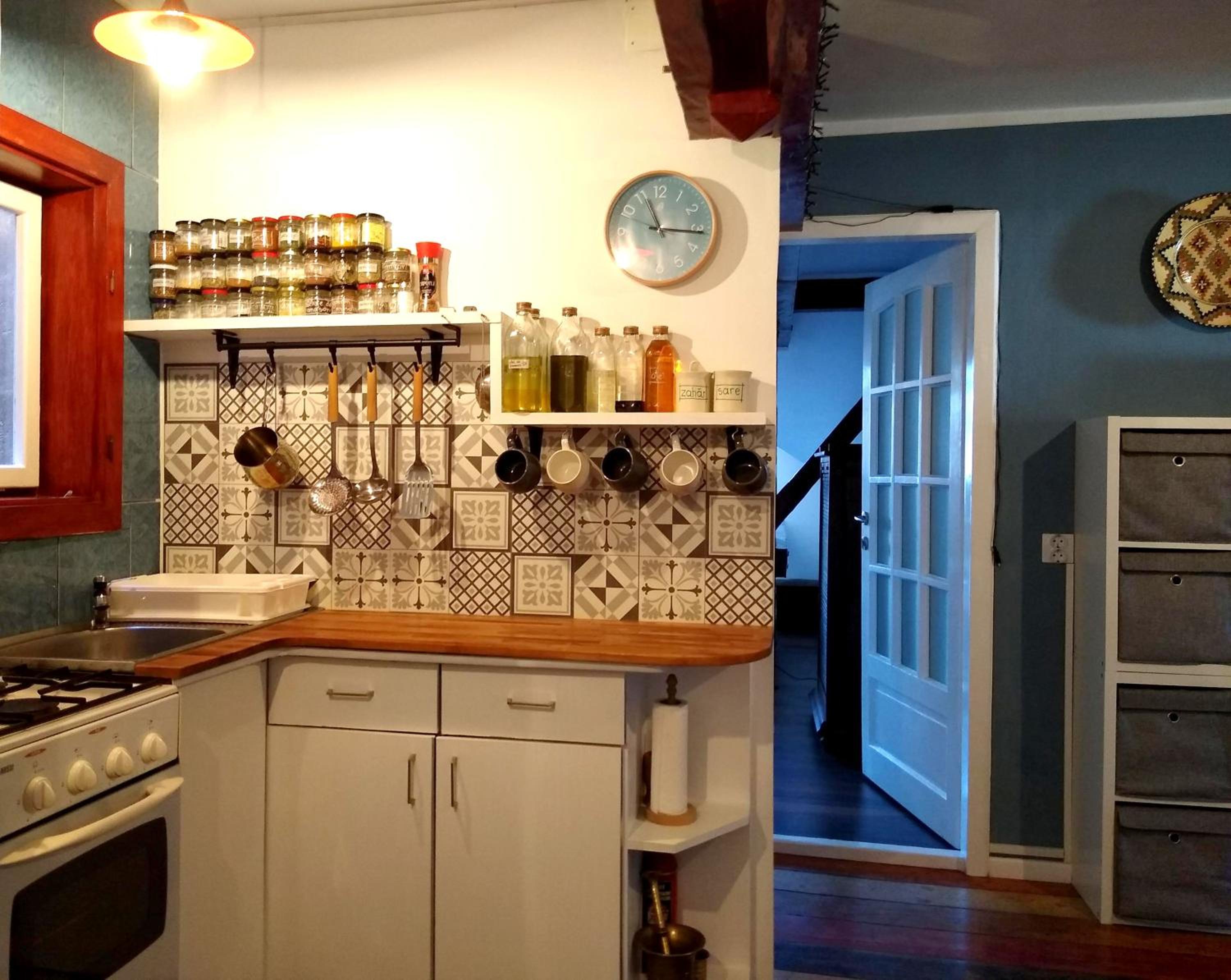 Two-Bedroom Apartment - Photo 4