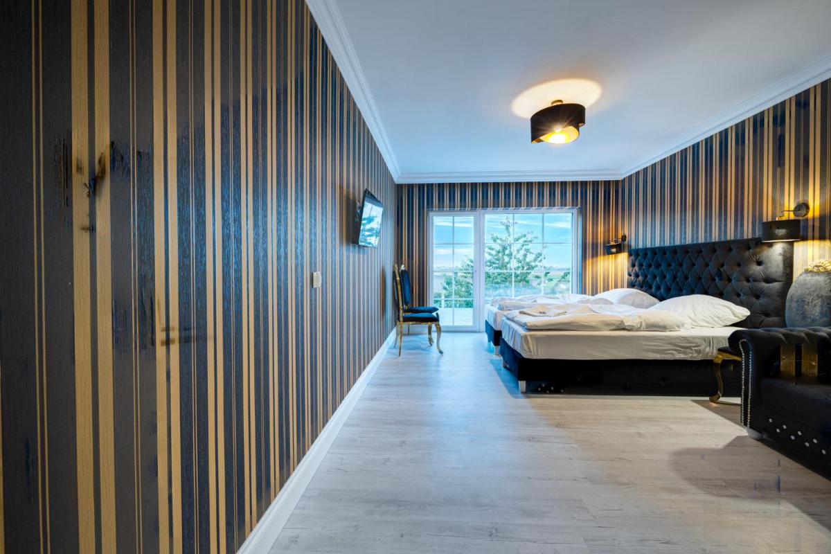 Deluxe Triple Room - Photo 3