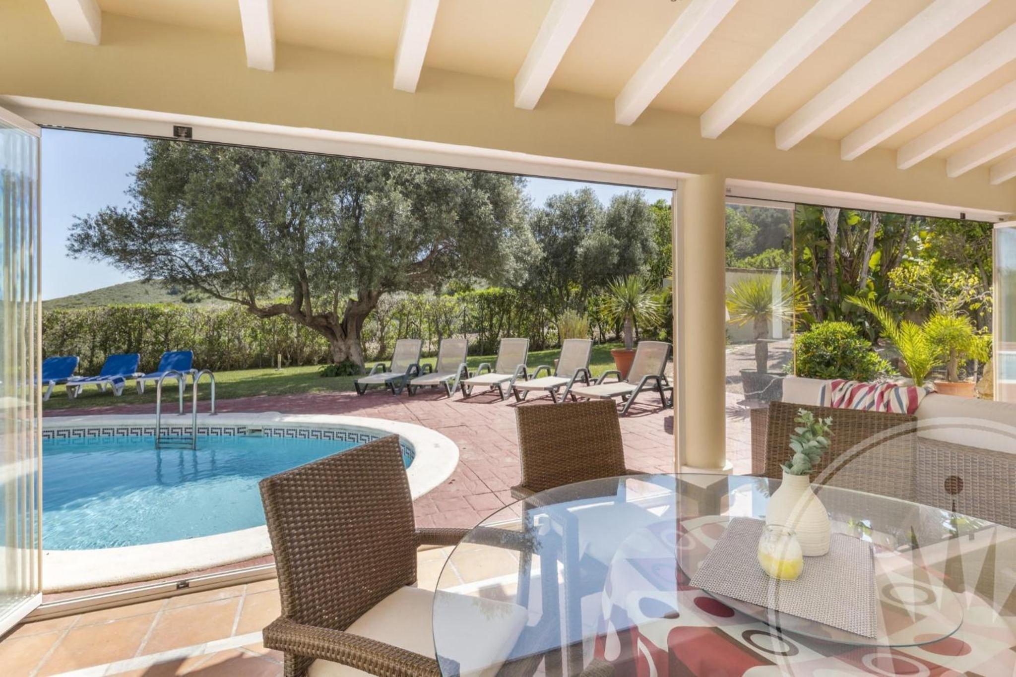 Villa photo 3