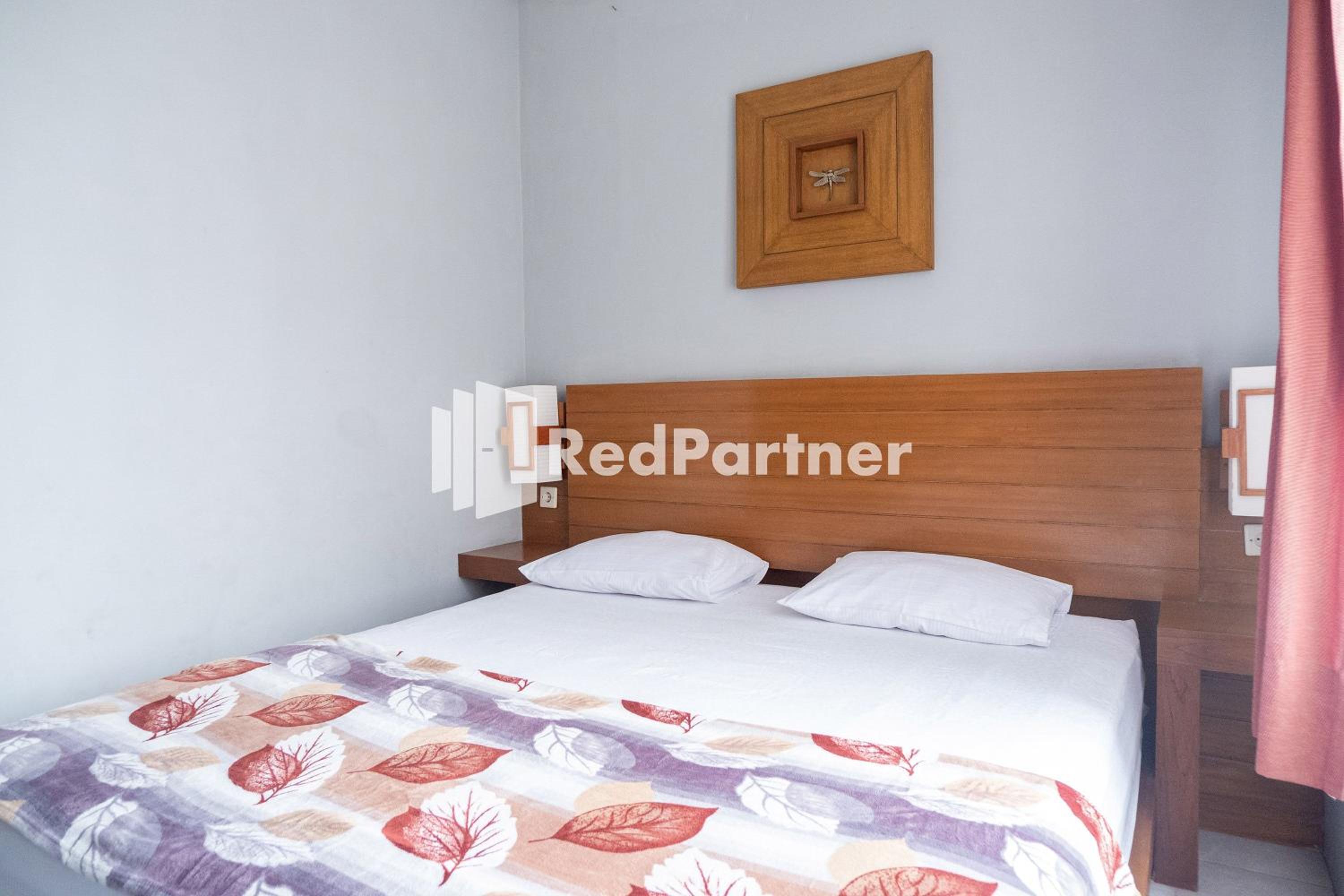 Standard Double Room - Photo 8