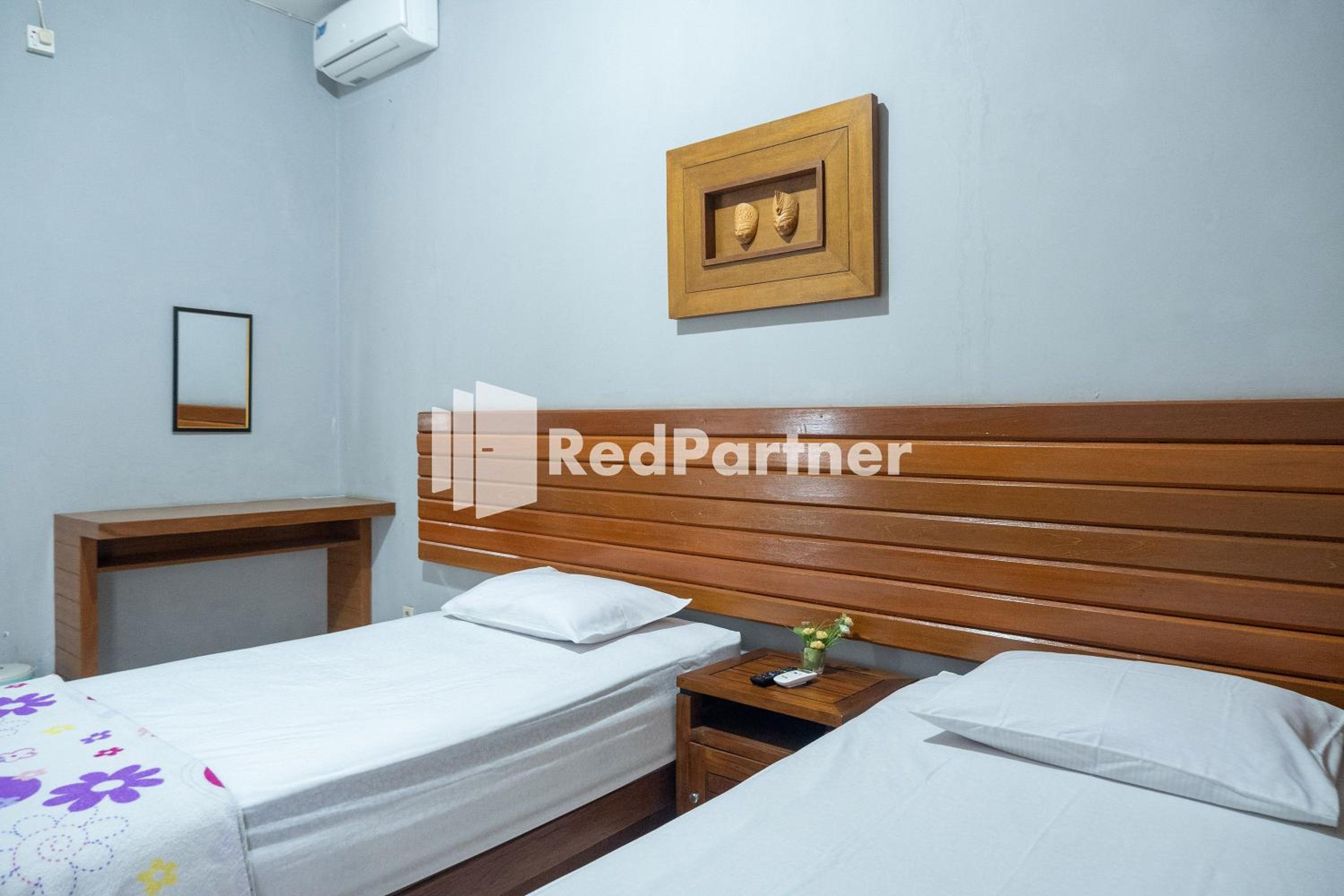Standard Twin Room - Photo 5