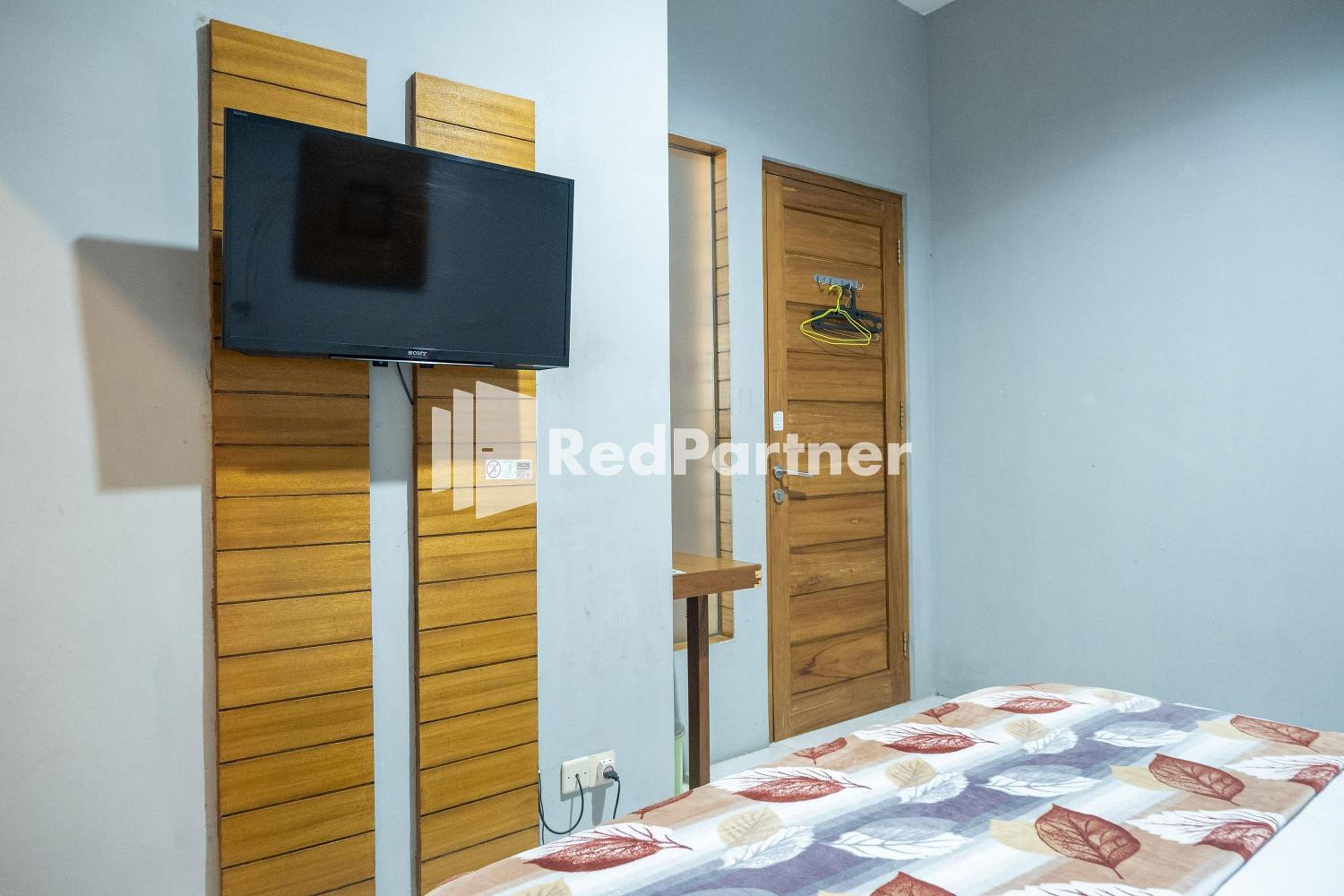 Standard Double Room - Photo 15