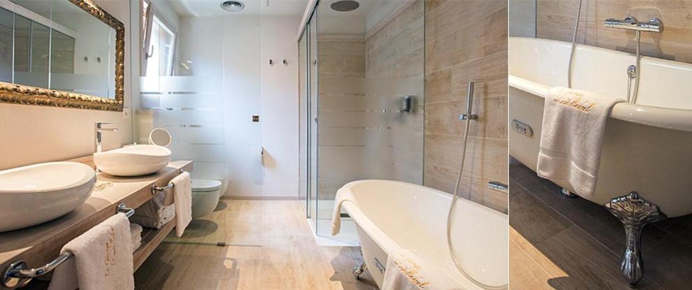 Deluxe Double Room with Balcony photo 2