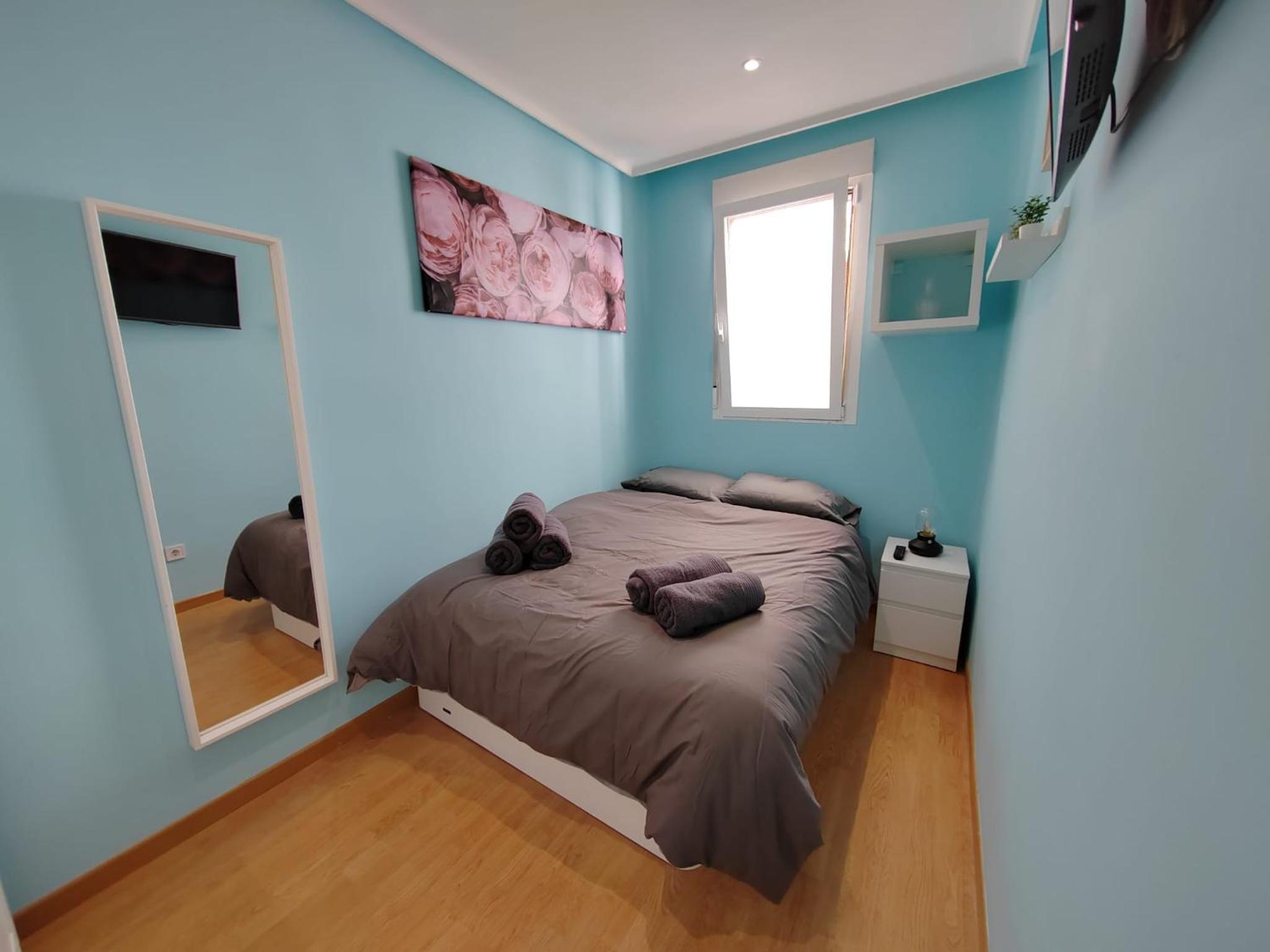 One-Bedroom Apartment photo 3