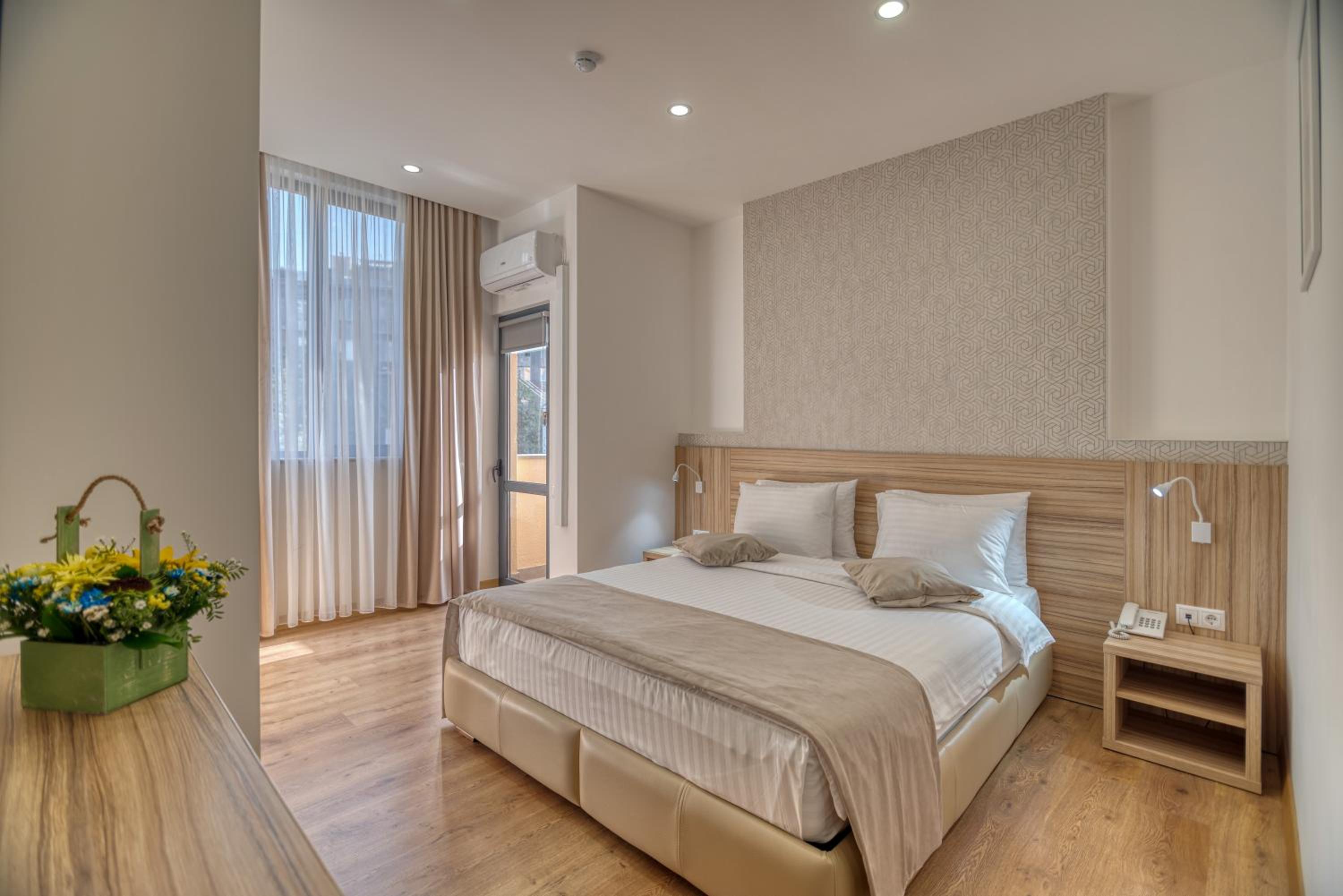 Deluxe Double or Twin Room with Balcony
