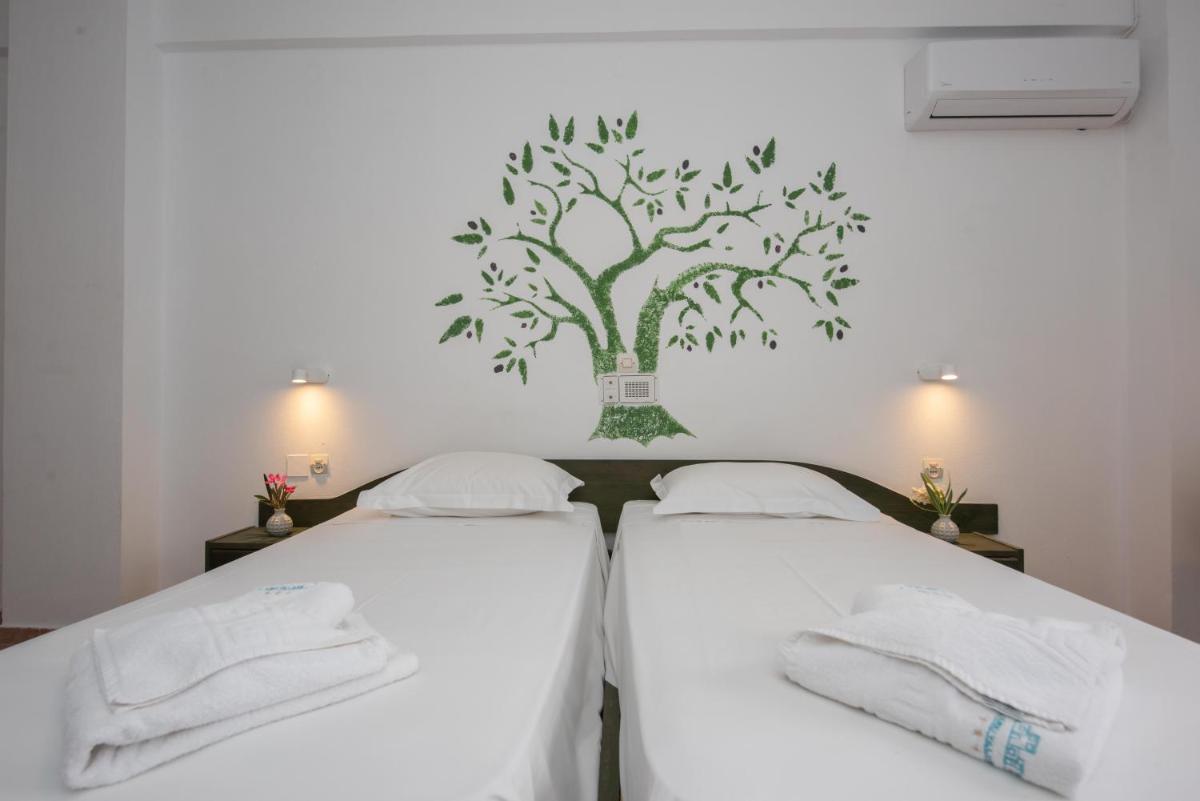 Economy Double or Twin Room photo 2