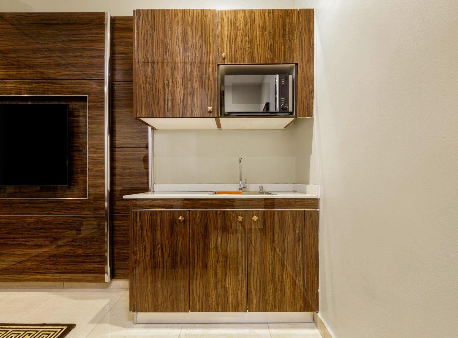 Executive Suite photo 3