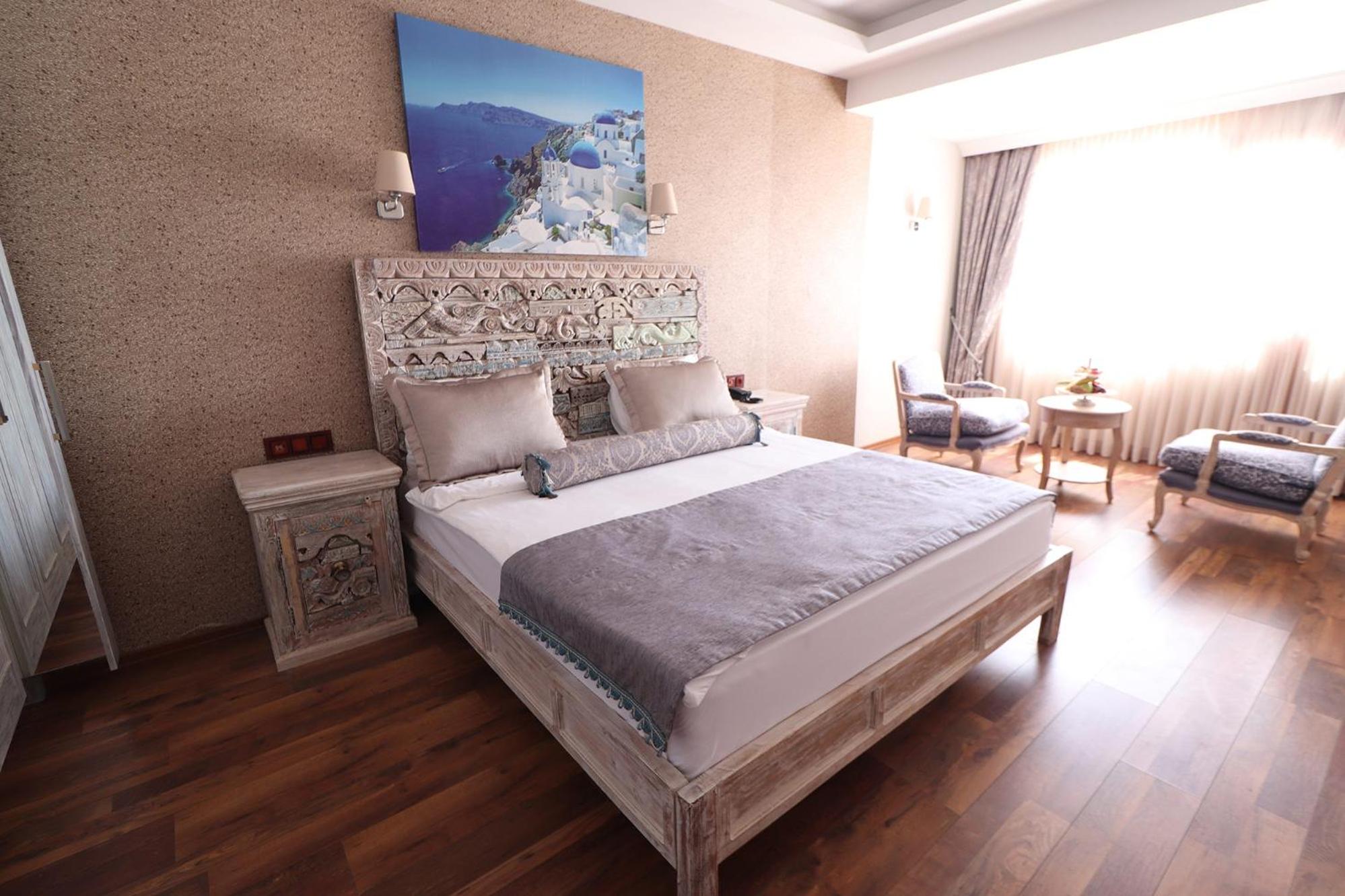 Suite with Direct Sea View - Photo 12