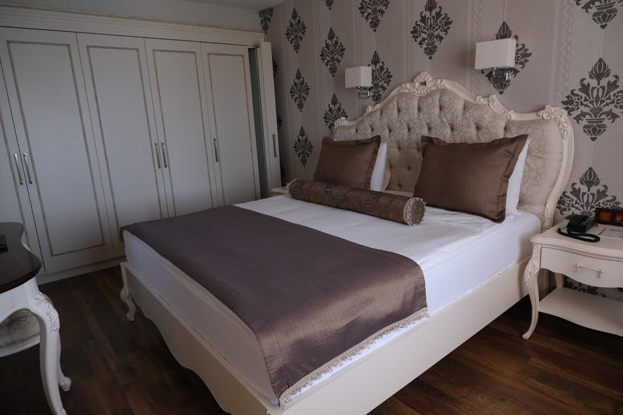 Suite with Direct Sea View - Photo 9