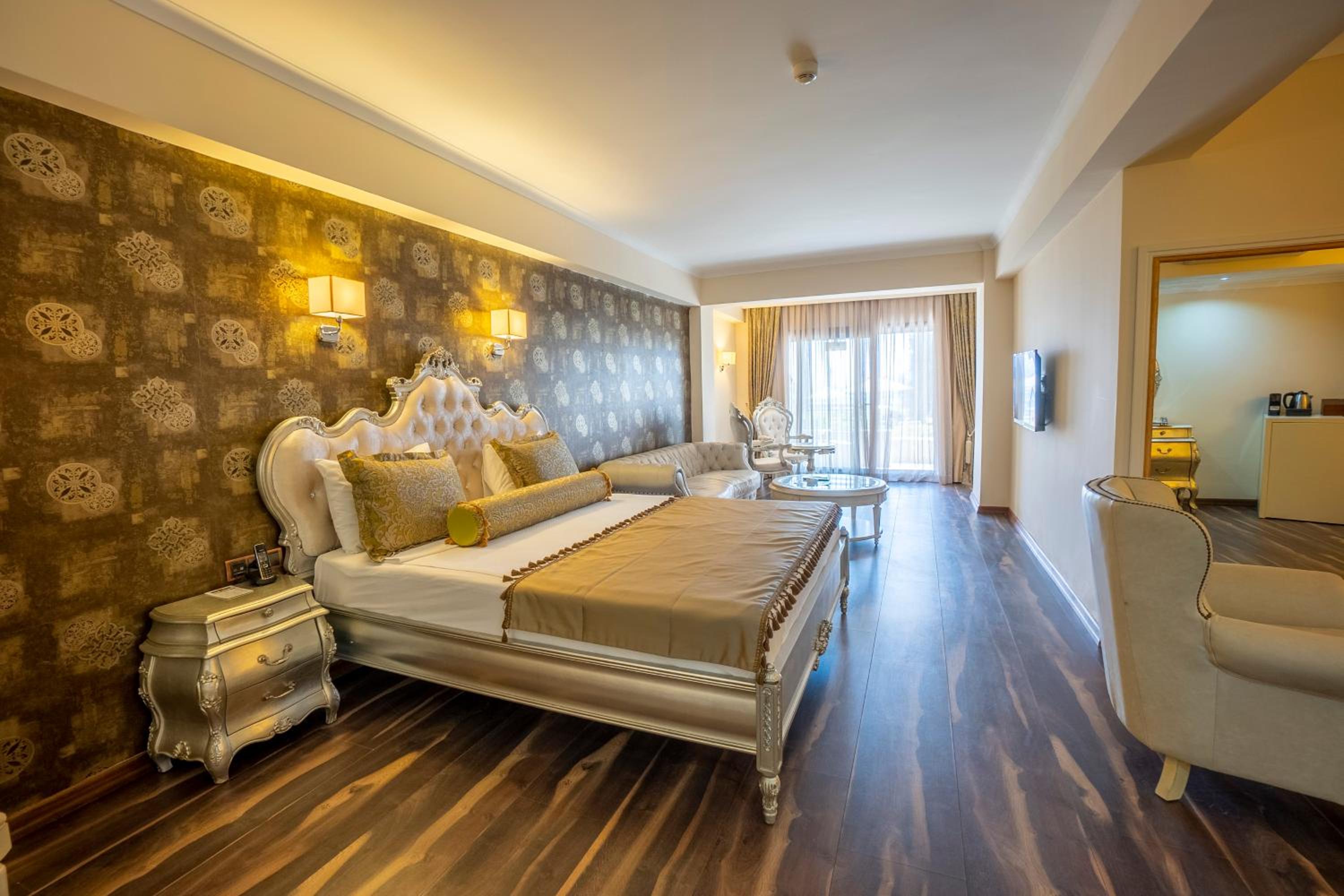 Business Suite - Photo 13