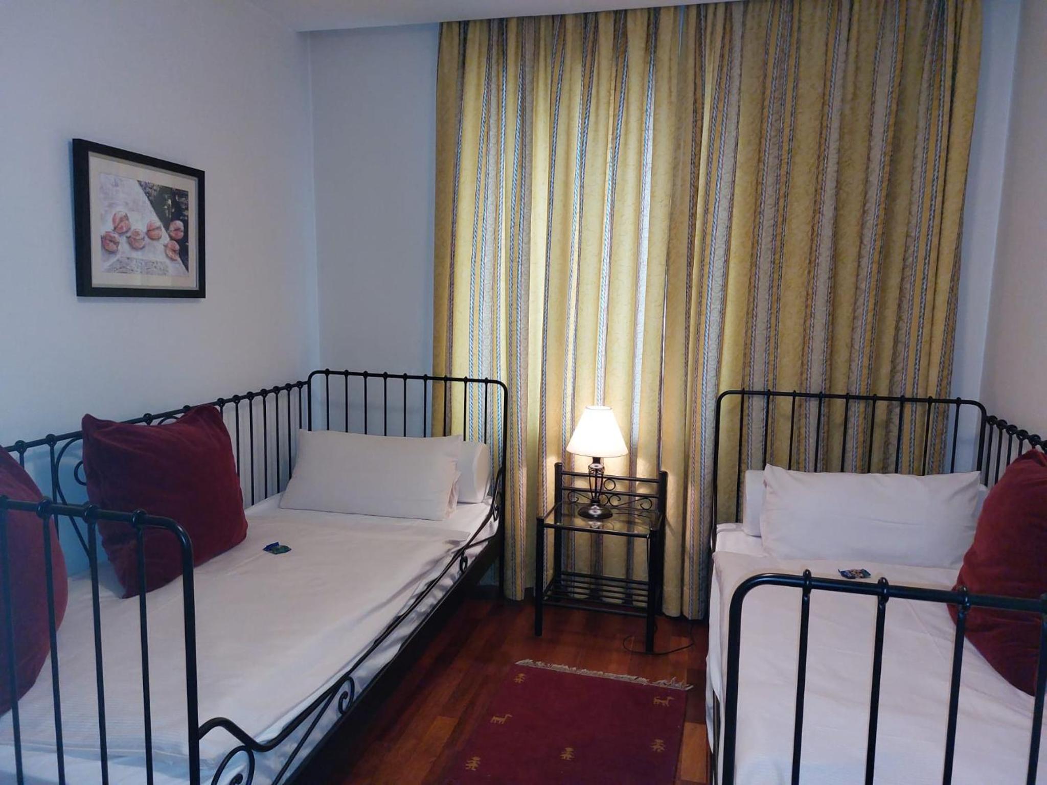 One-Bedroom Suite - Photo 1