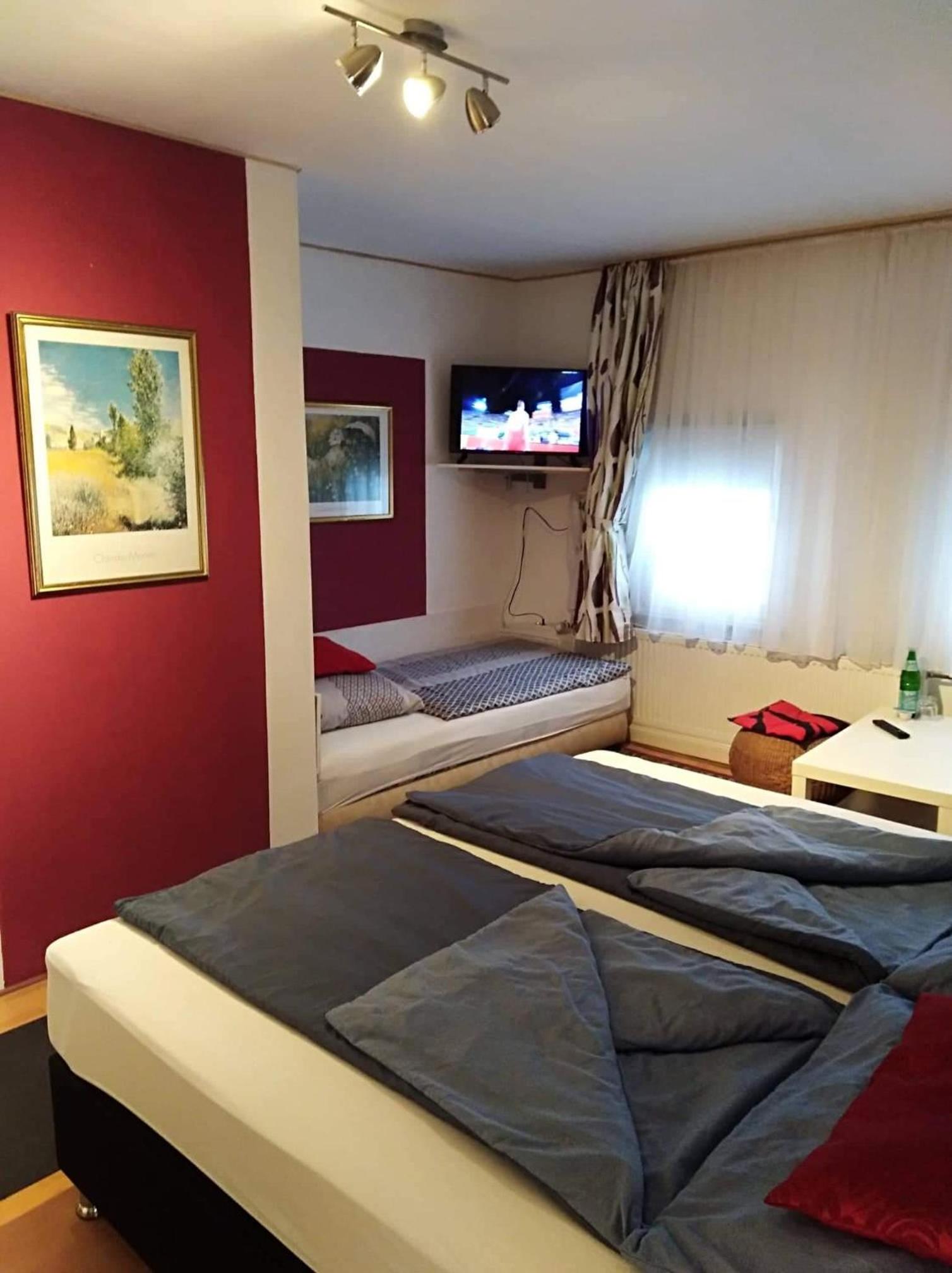 Classic Triple Room - Photo 4