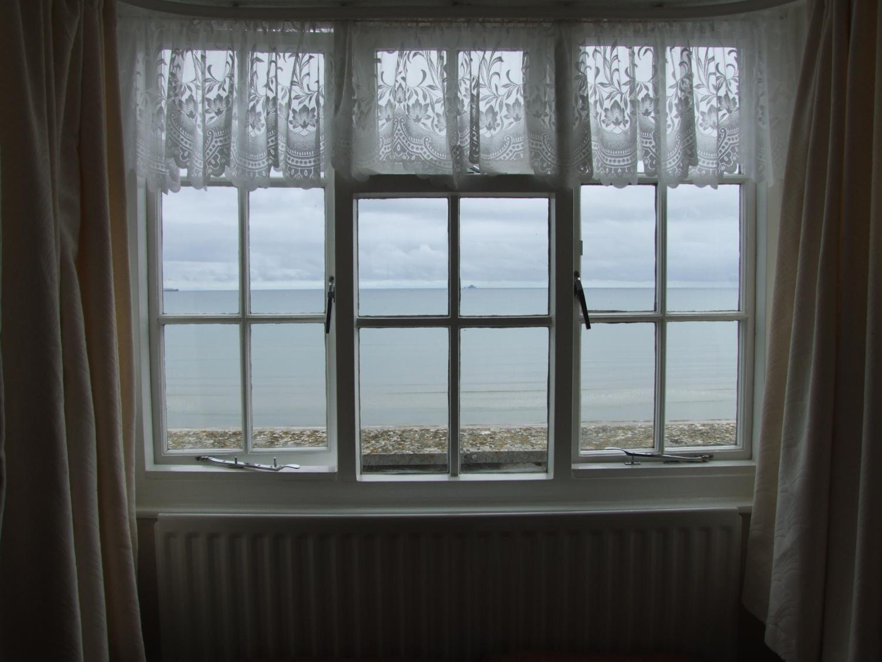 Standard Triple Room with Sea View photo 2
