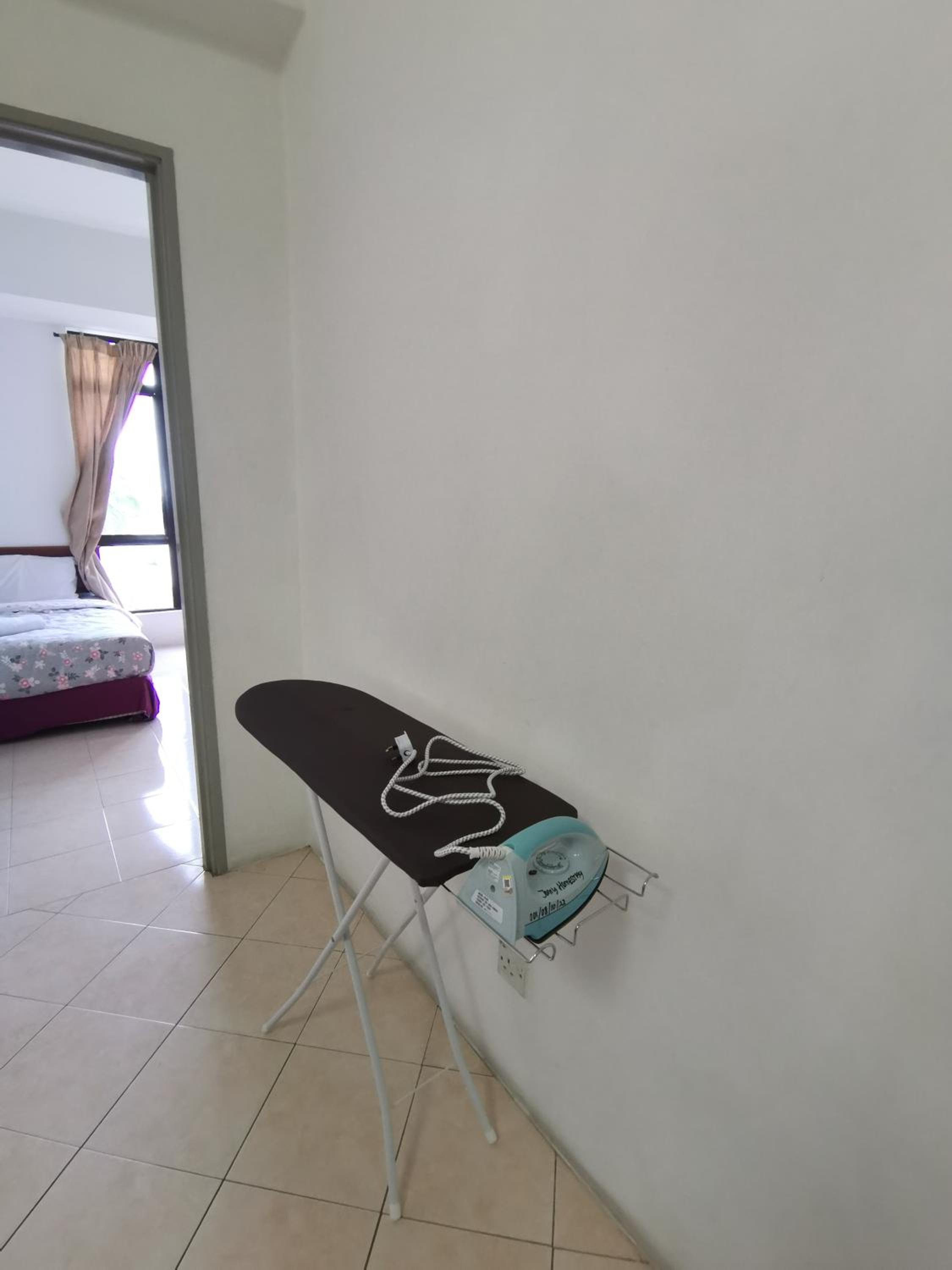 Three-Bedroom Apartment - Photo 11