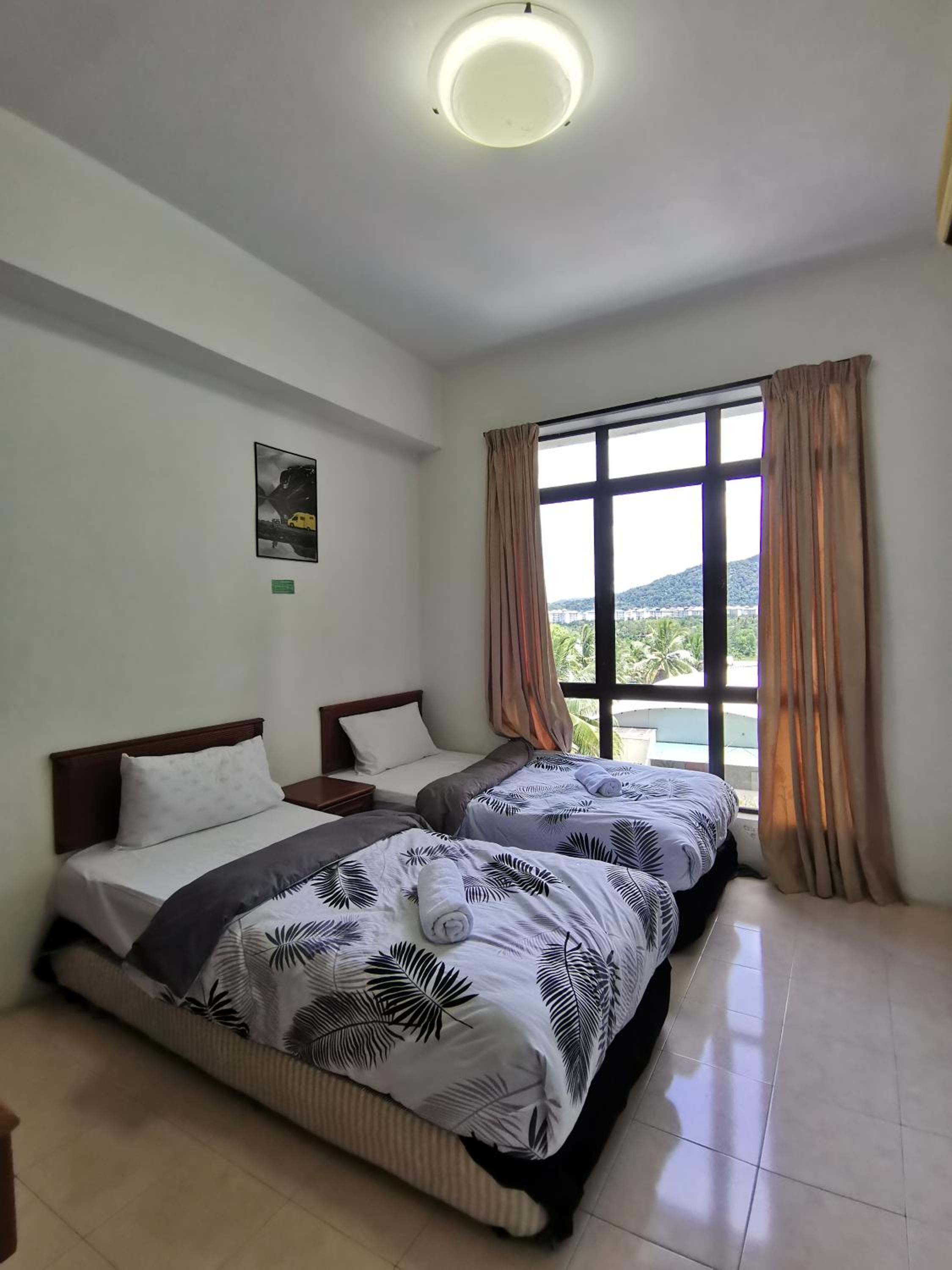 Three-Bedroom Apartment - Photo 16