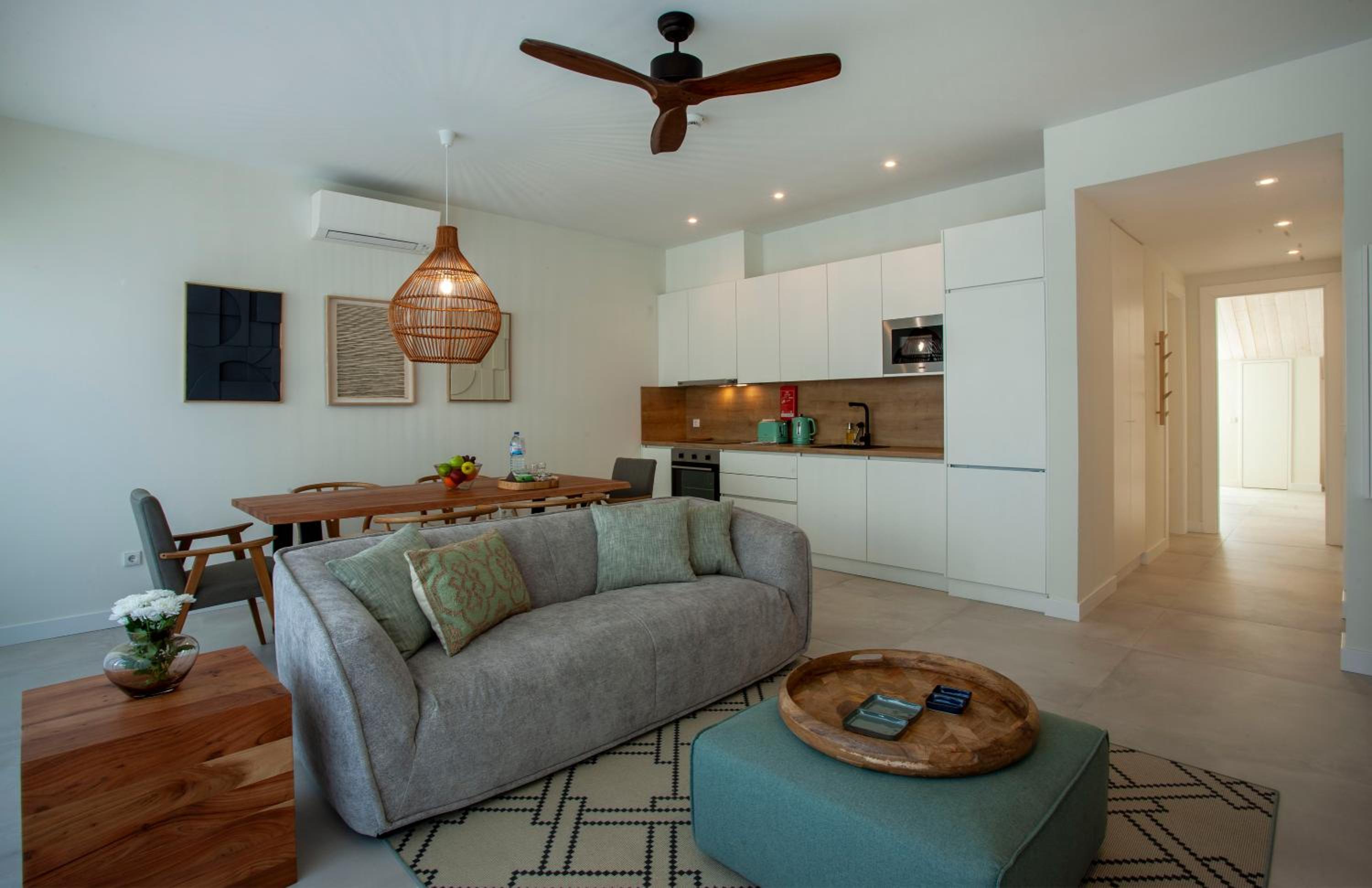 Deluxe Apartment