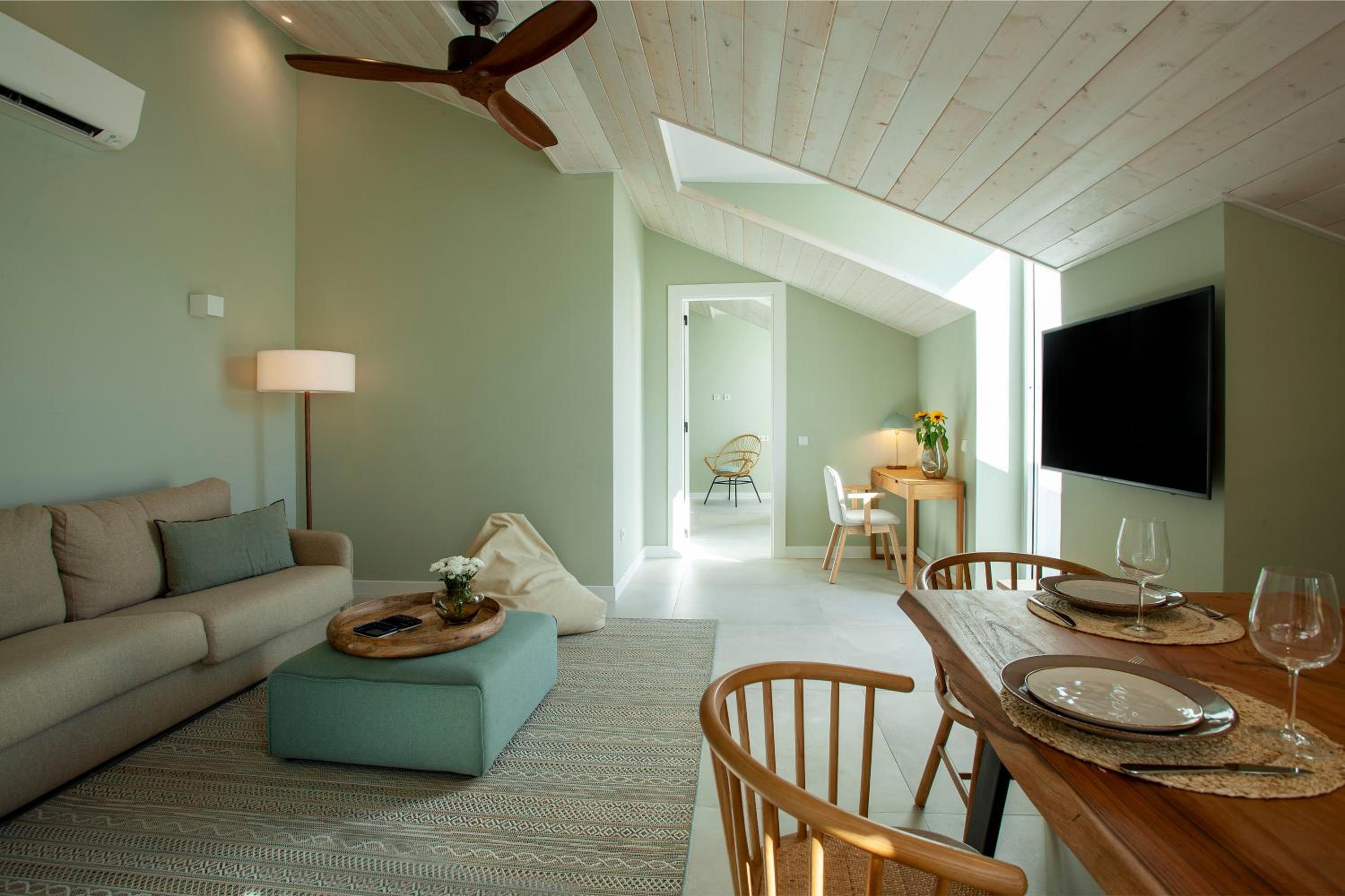 One-Bedroom Apartment with Mezzanine