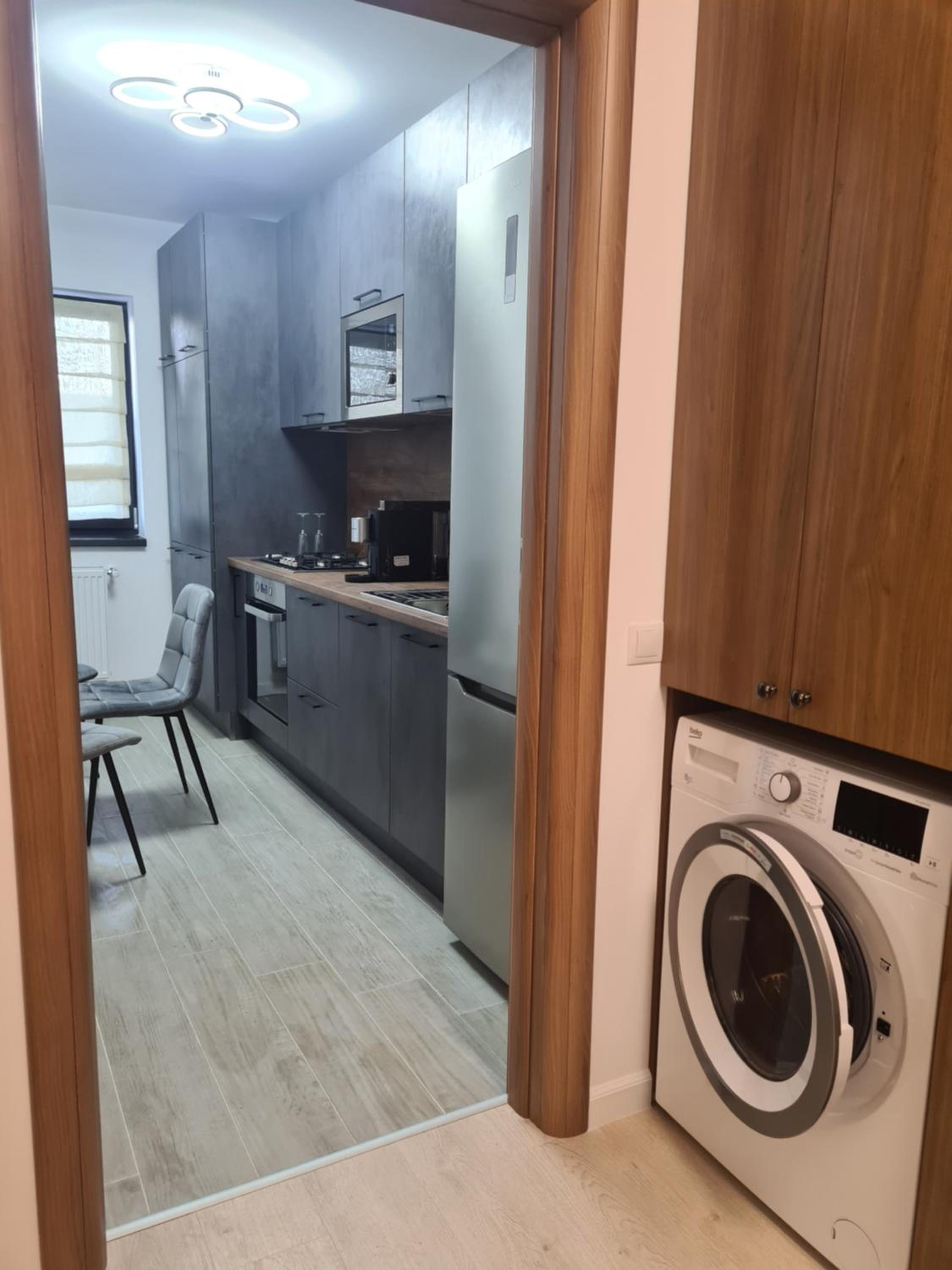 One-Bedroom Apartment - Photo 14