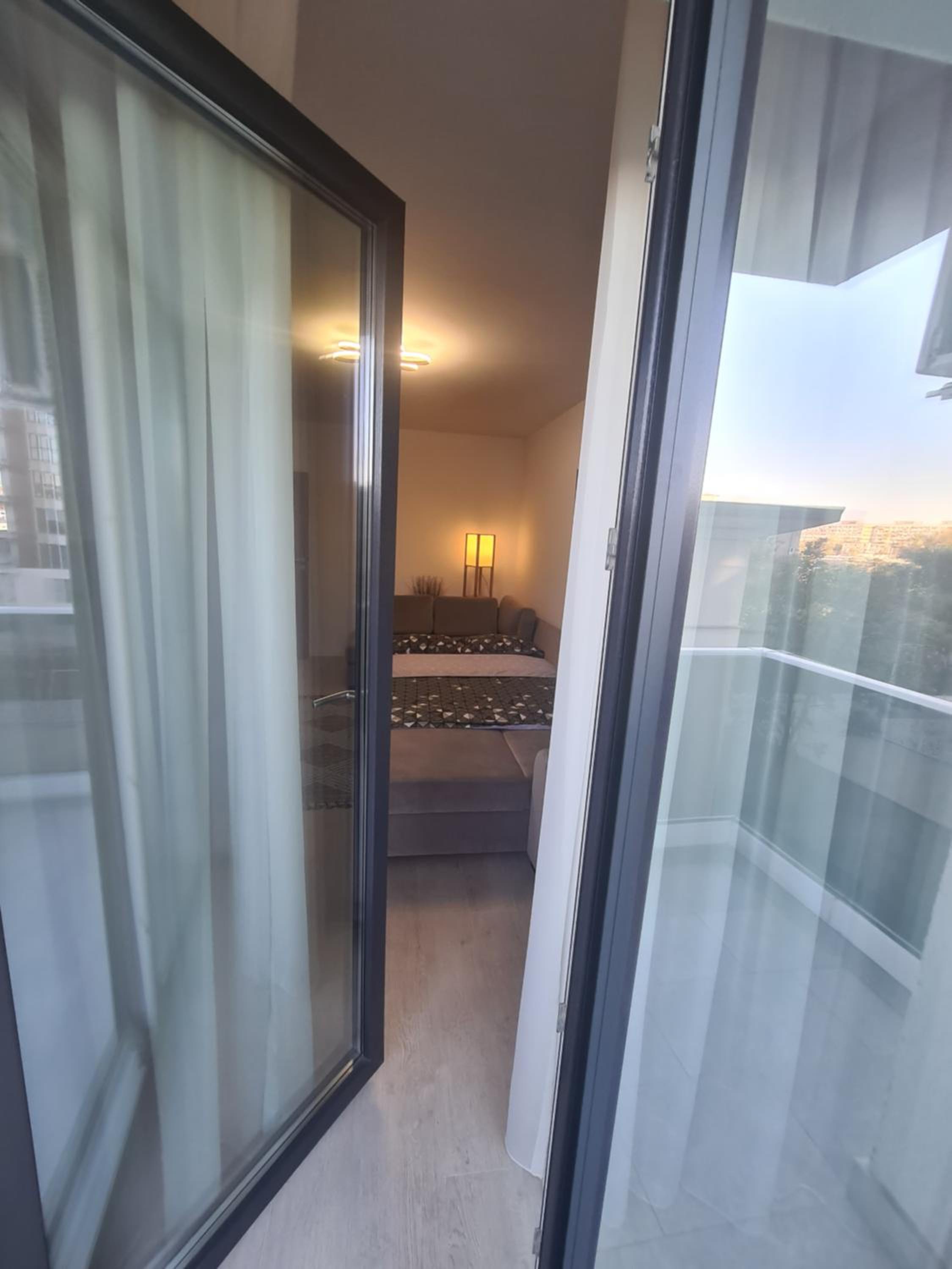 One-Bedroom Apartment - Photo 17