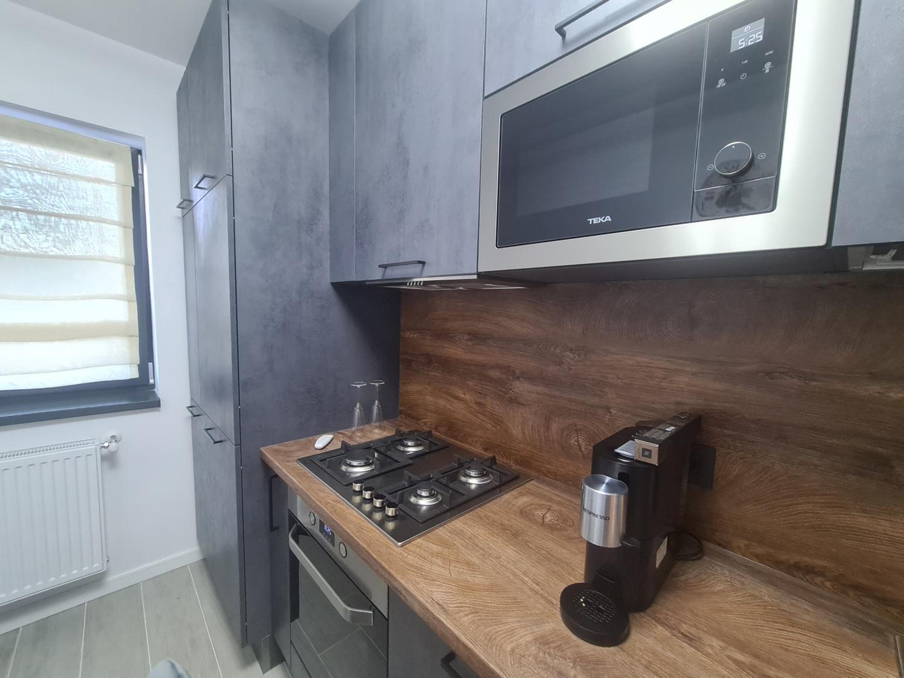 One-Bedroom Apartment - Photo 21