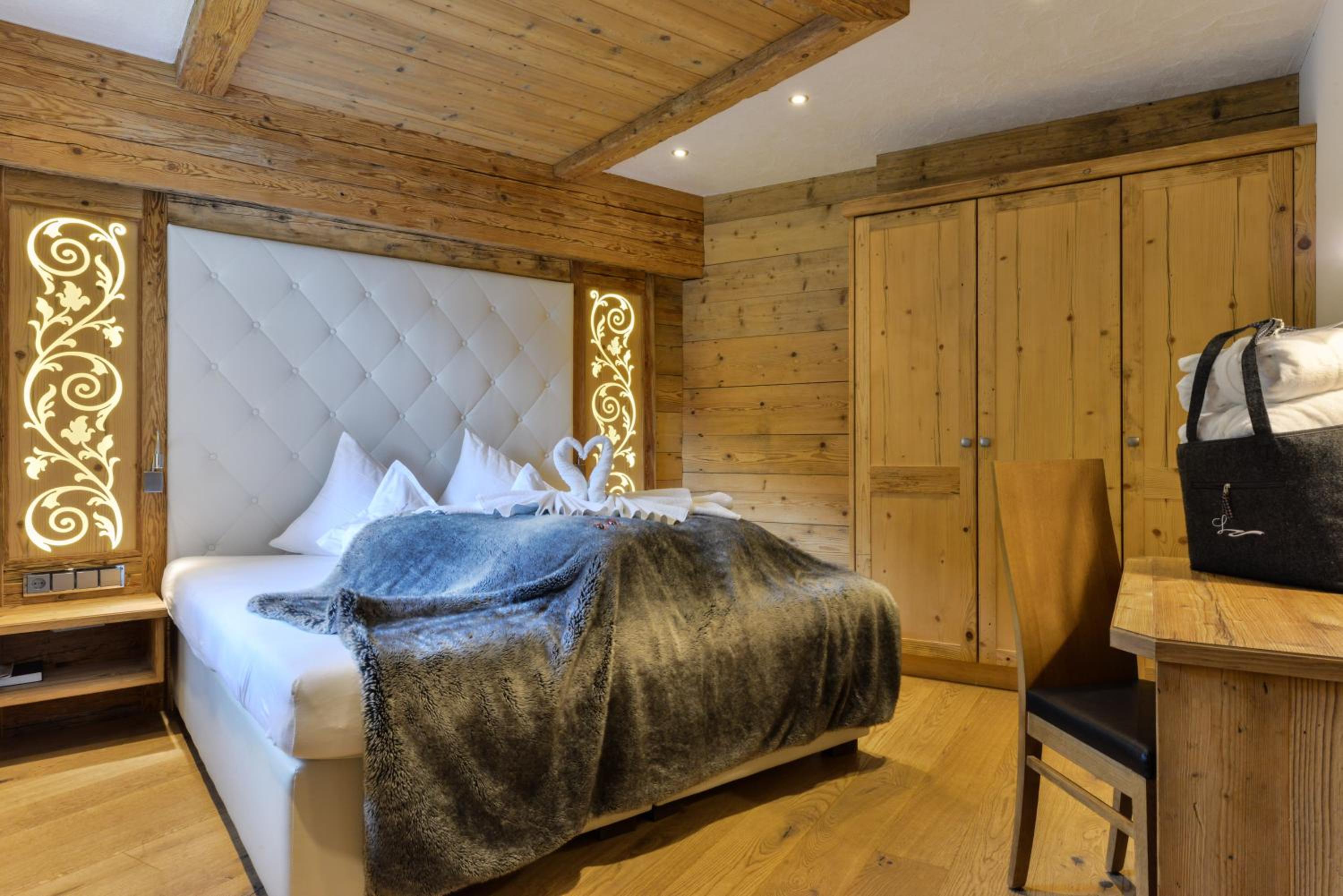 Superior Chalet