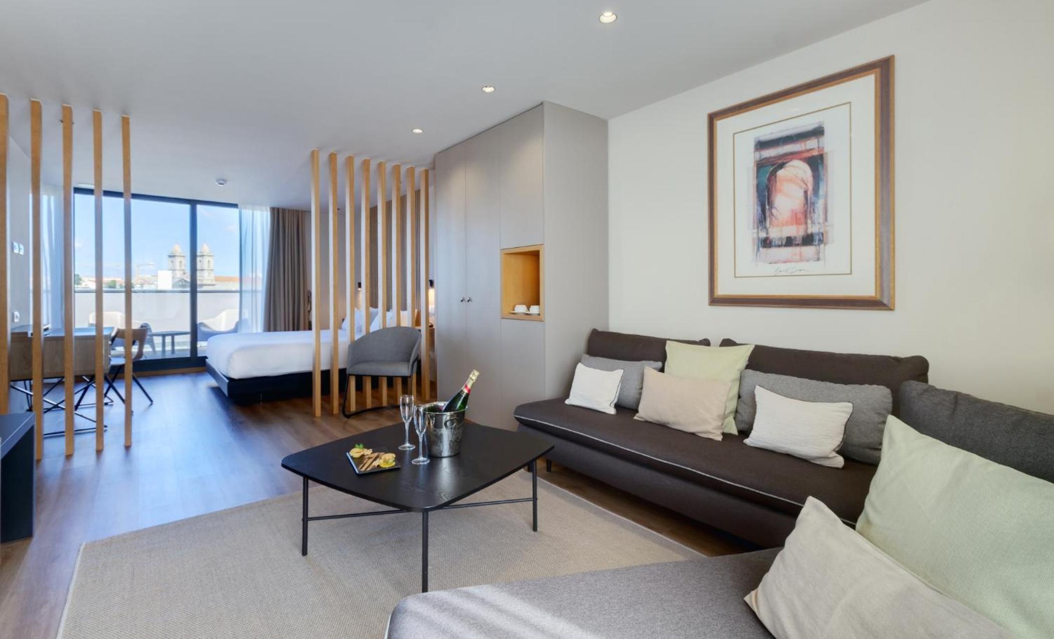 Junior Suite with Terrace - Photo 3