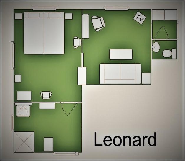 Triple Room - Photo 13