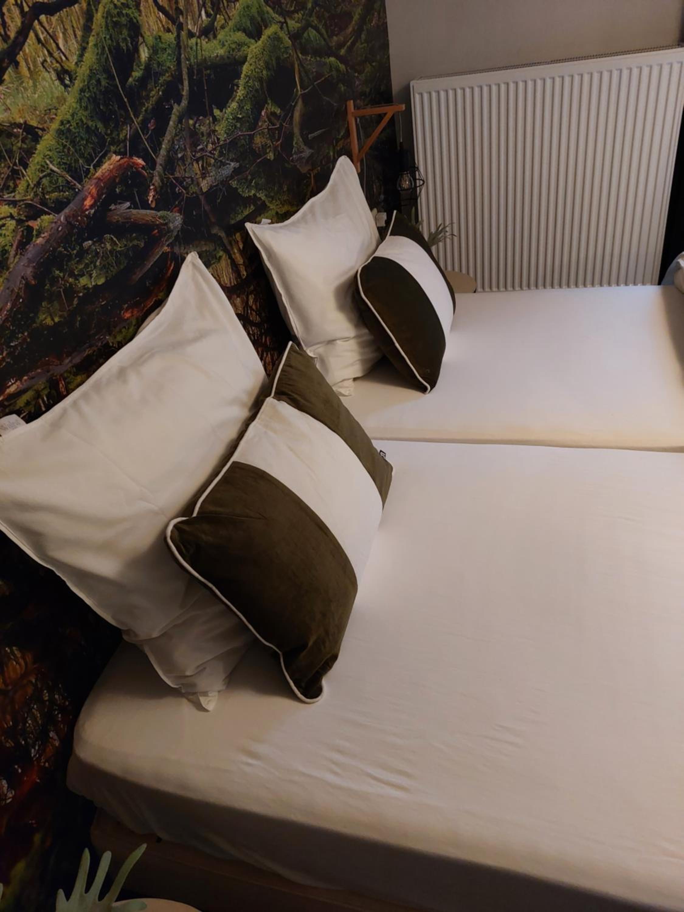 Double Room with Private Bathroom photo 2