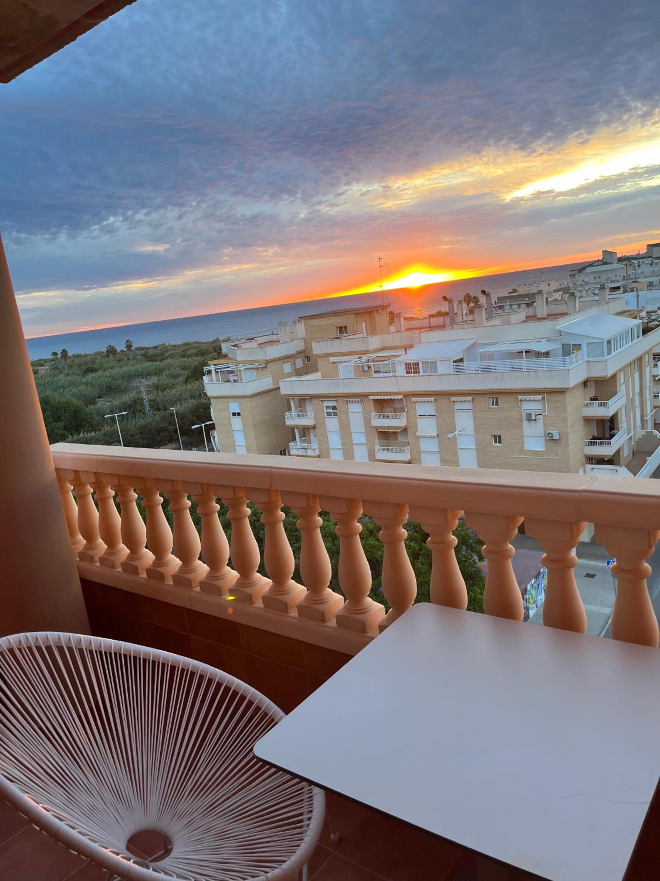 Double Room with Sea View - Photo 5