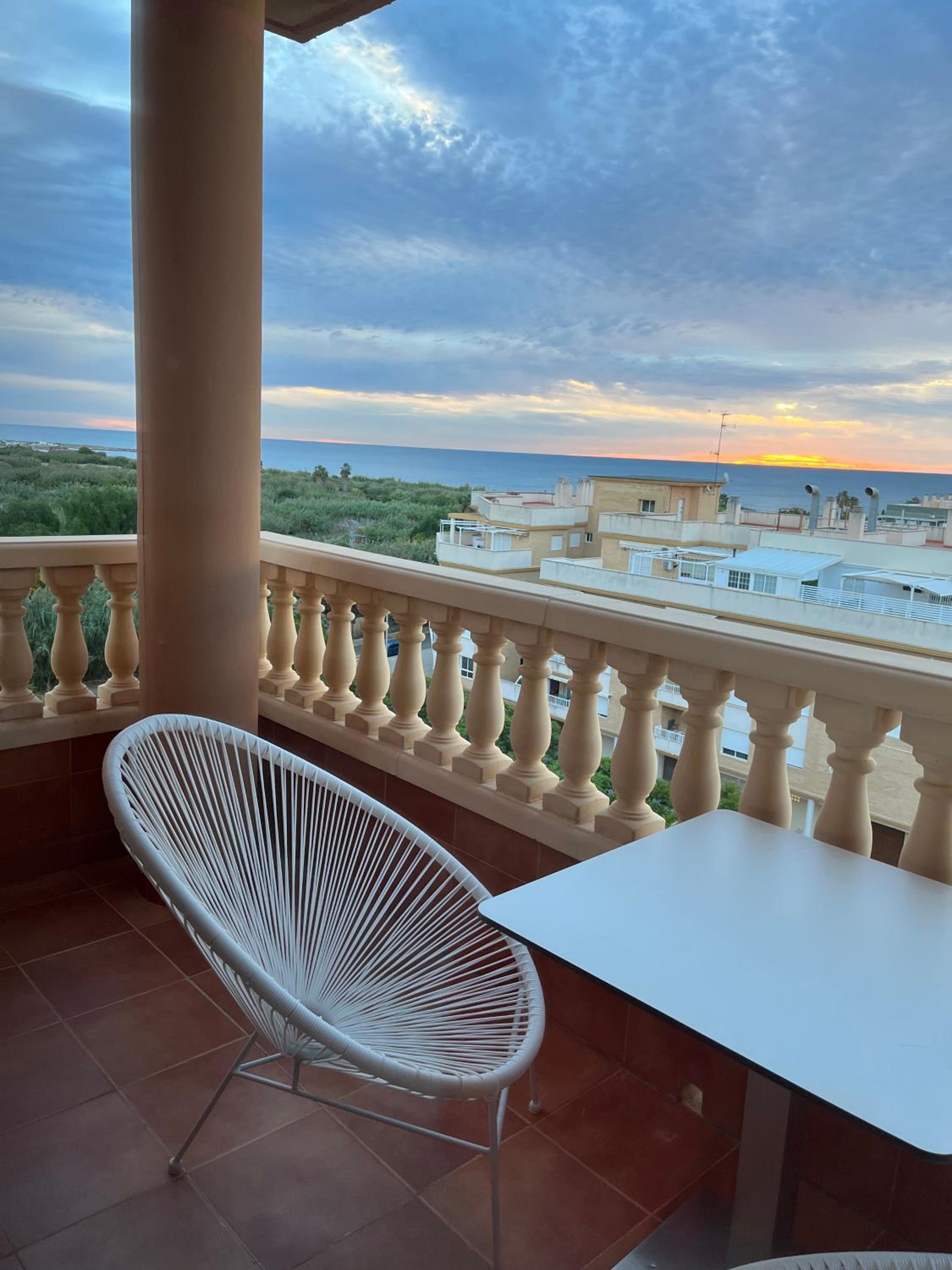 Double Room with Sea View - Photo 2