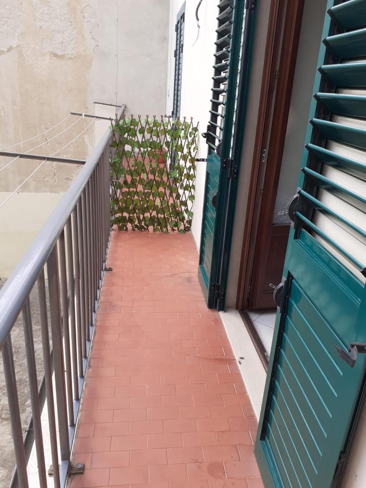 Double Room with Private External Bathroom photo 2