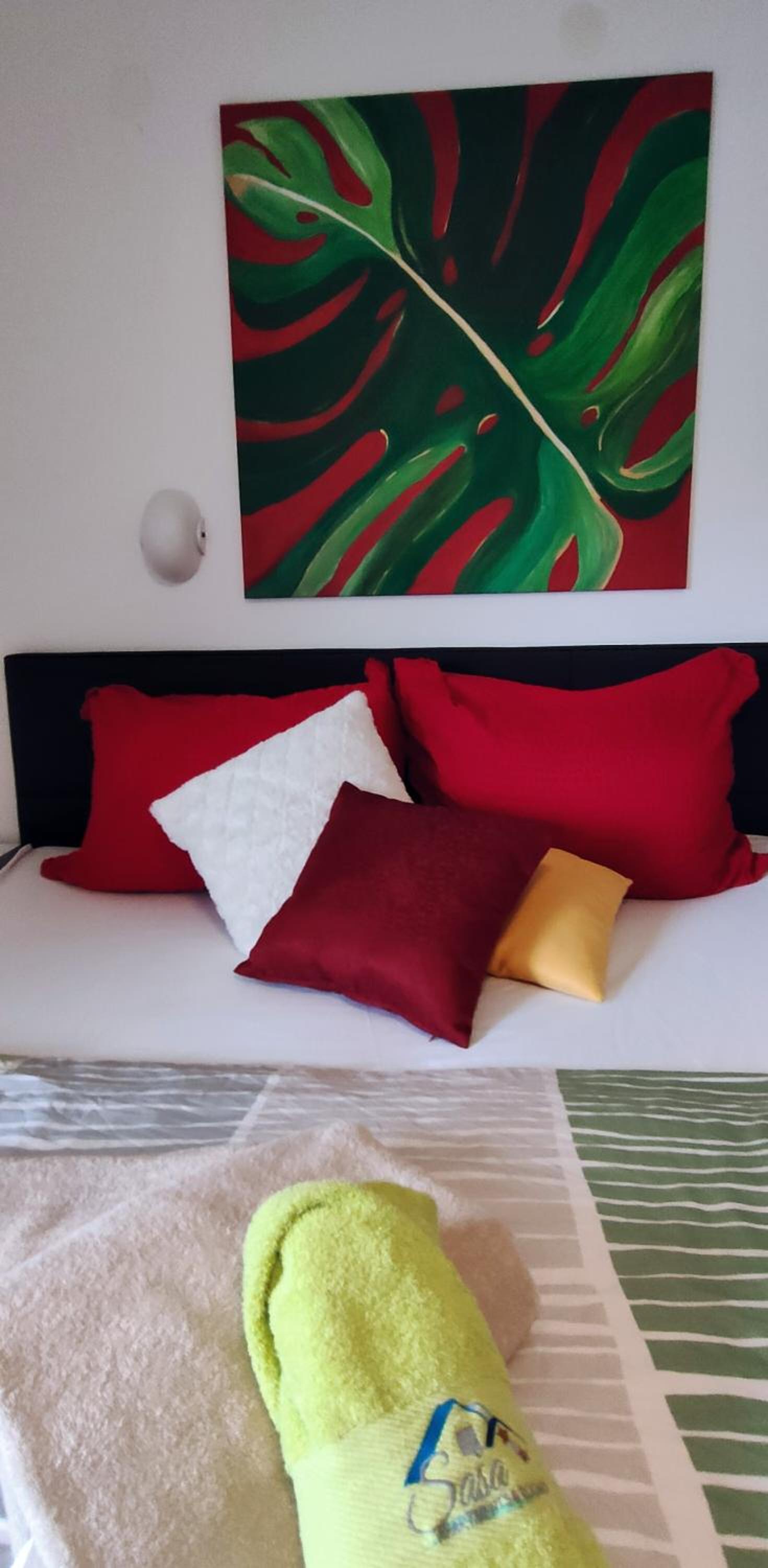 Standard Double or Twin Room - Photo 3