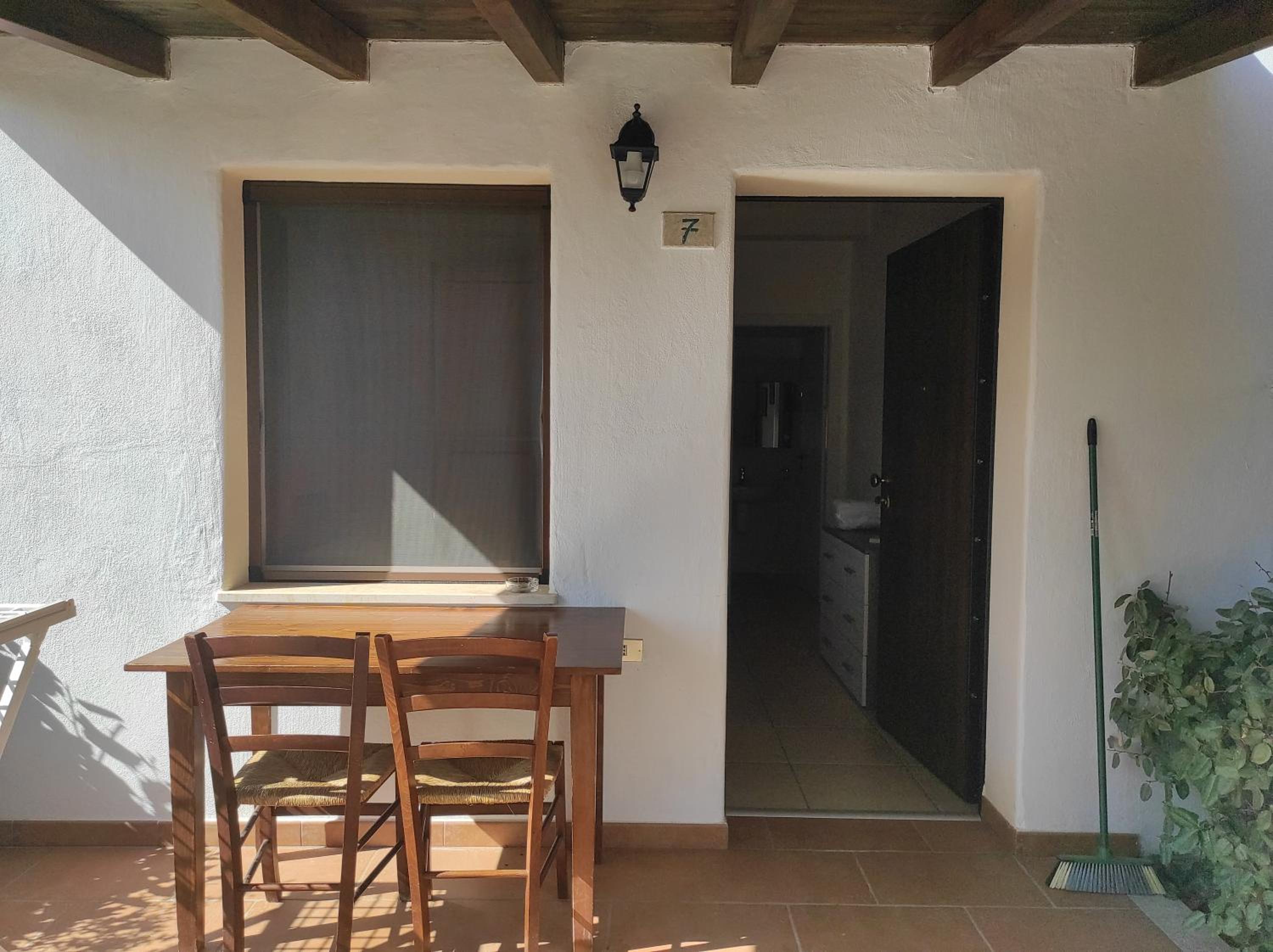 Double Room with Private Bathroom photo 2