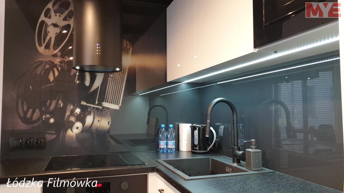 Apartment - Split Level - Photo 3