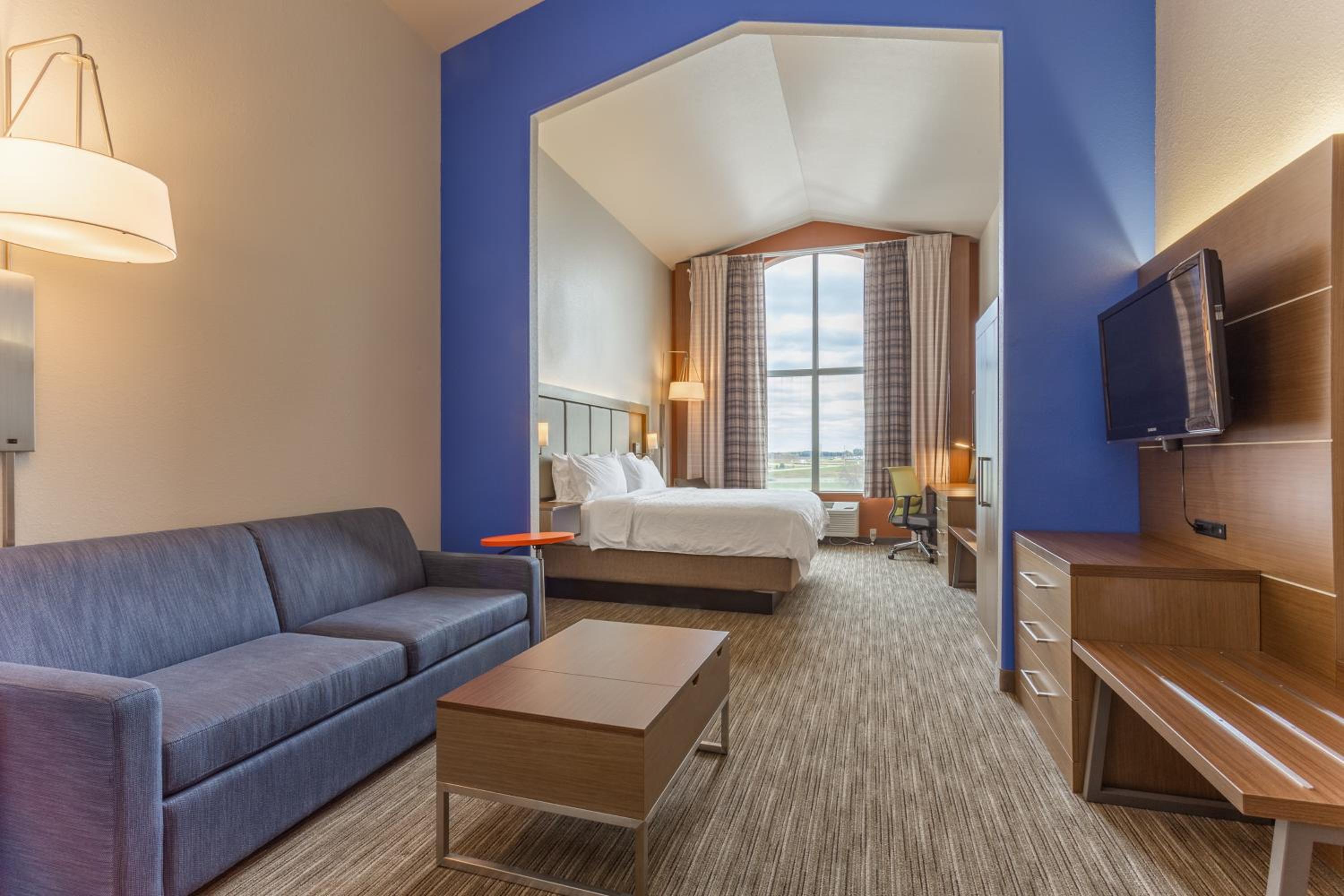 King Suite with Sofa Bed - Photo 1