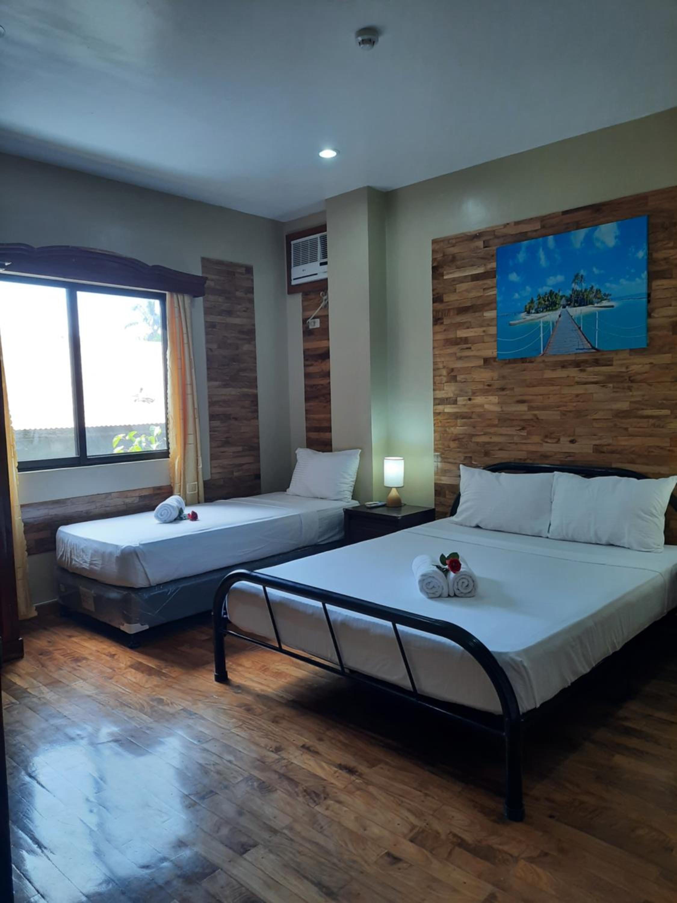 Standard Double or Twin Room - Photo 5
