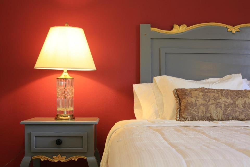 Standard Queen Room photo 1