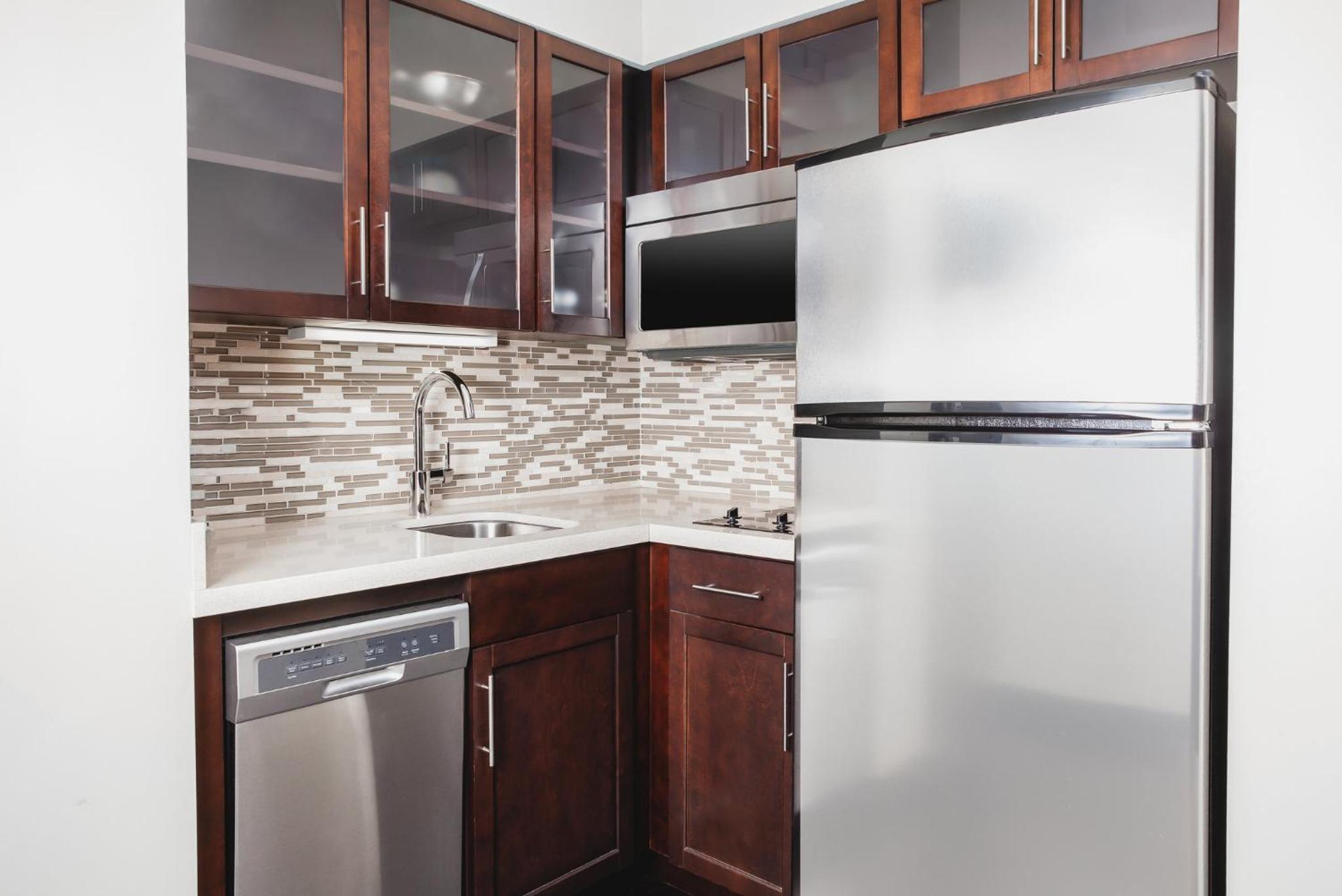 King Studio Suite - Hearing Accessible/Non-Smoking photo 2