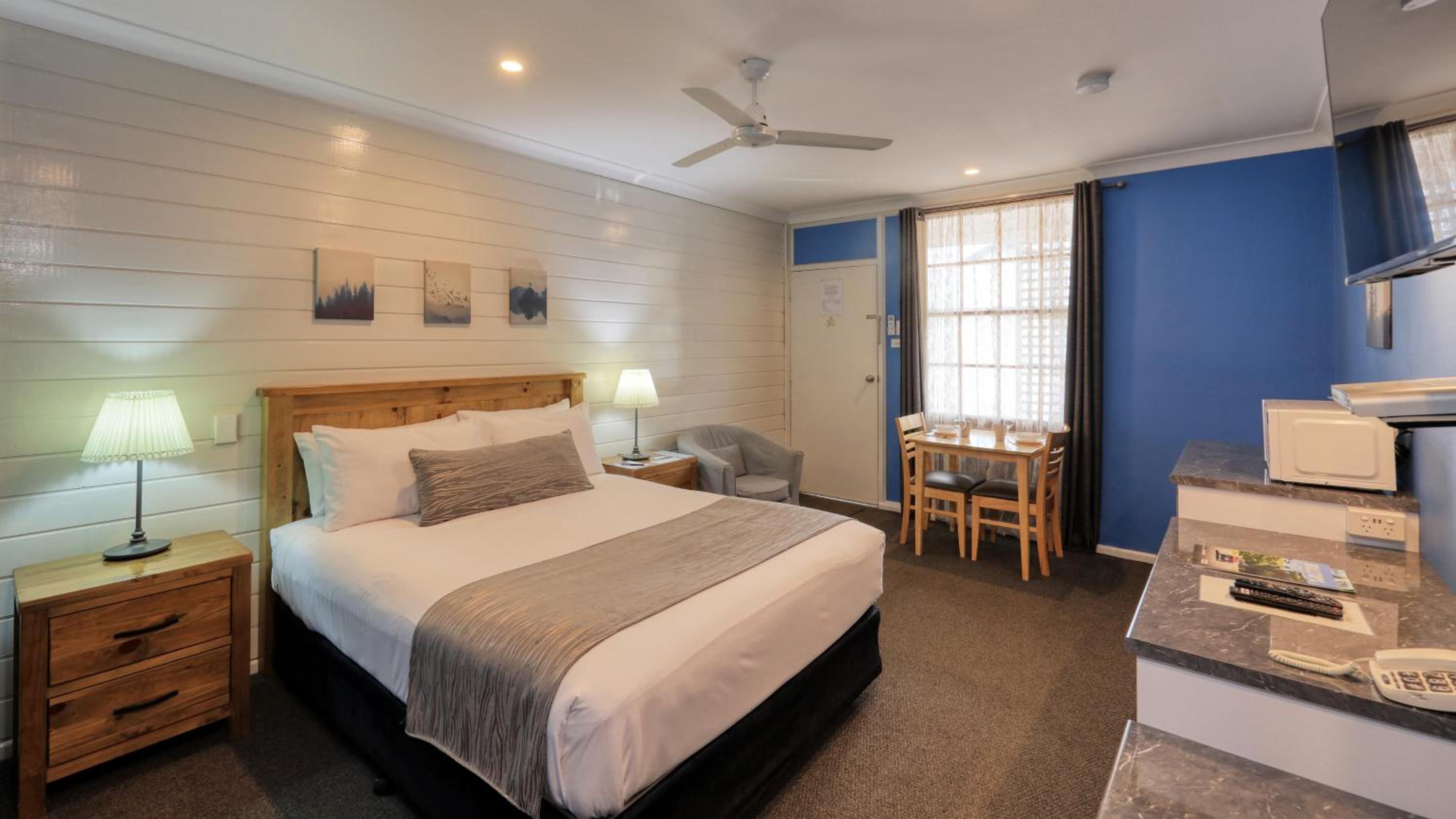 Queen Room