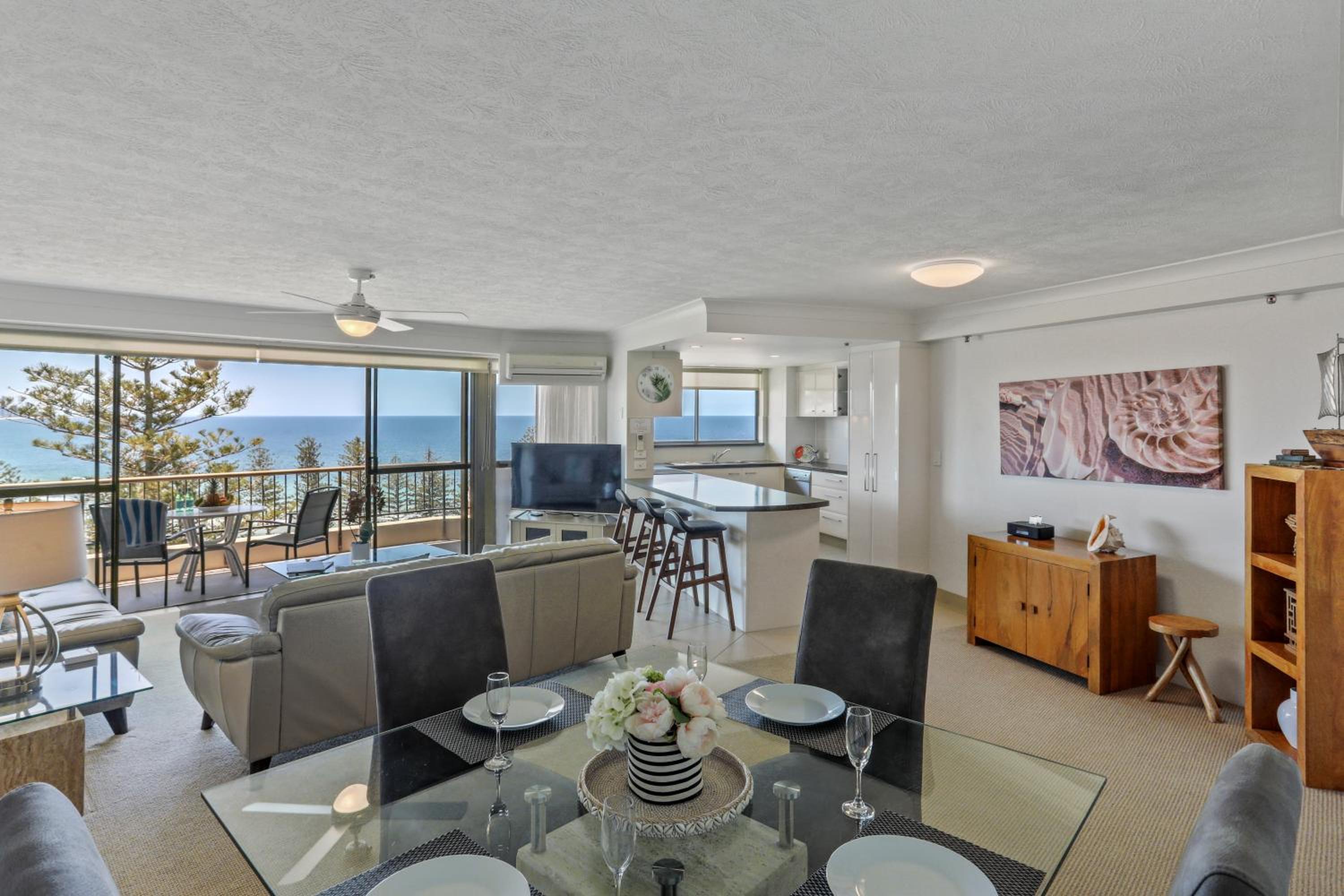 Superior Two-Bedroom Apartment with Ocean View - Photo 25