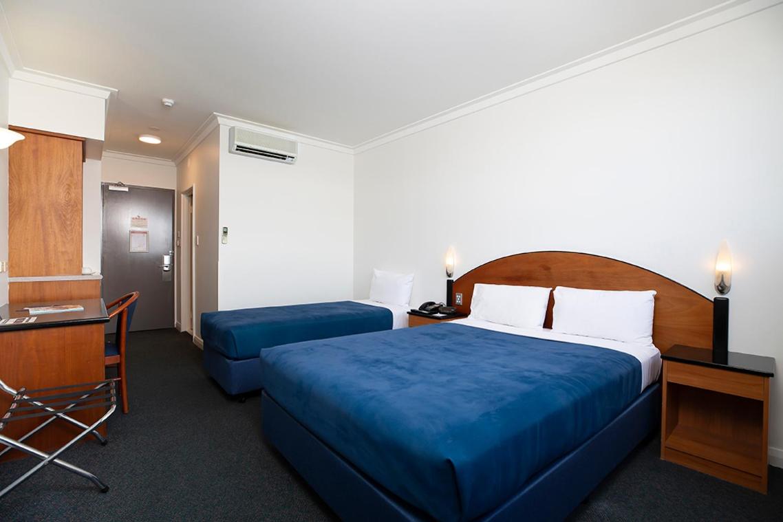 Standard Twin Room (Unserviced) - Photo 1