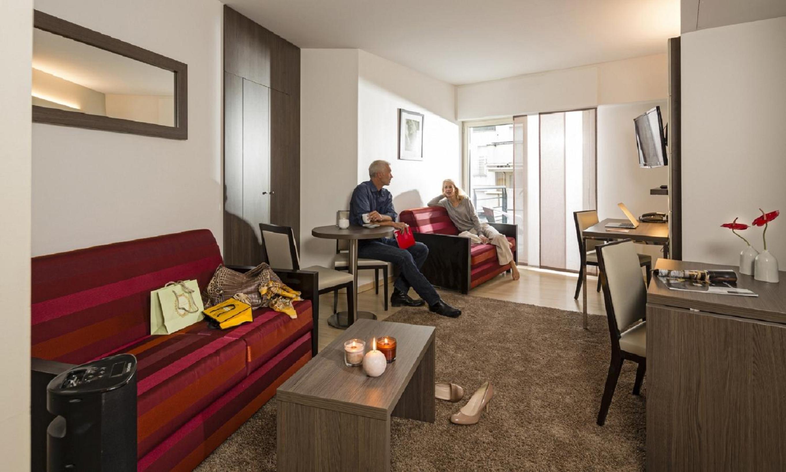 Family Apartment (6 Adults) - Photo 3