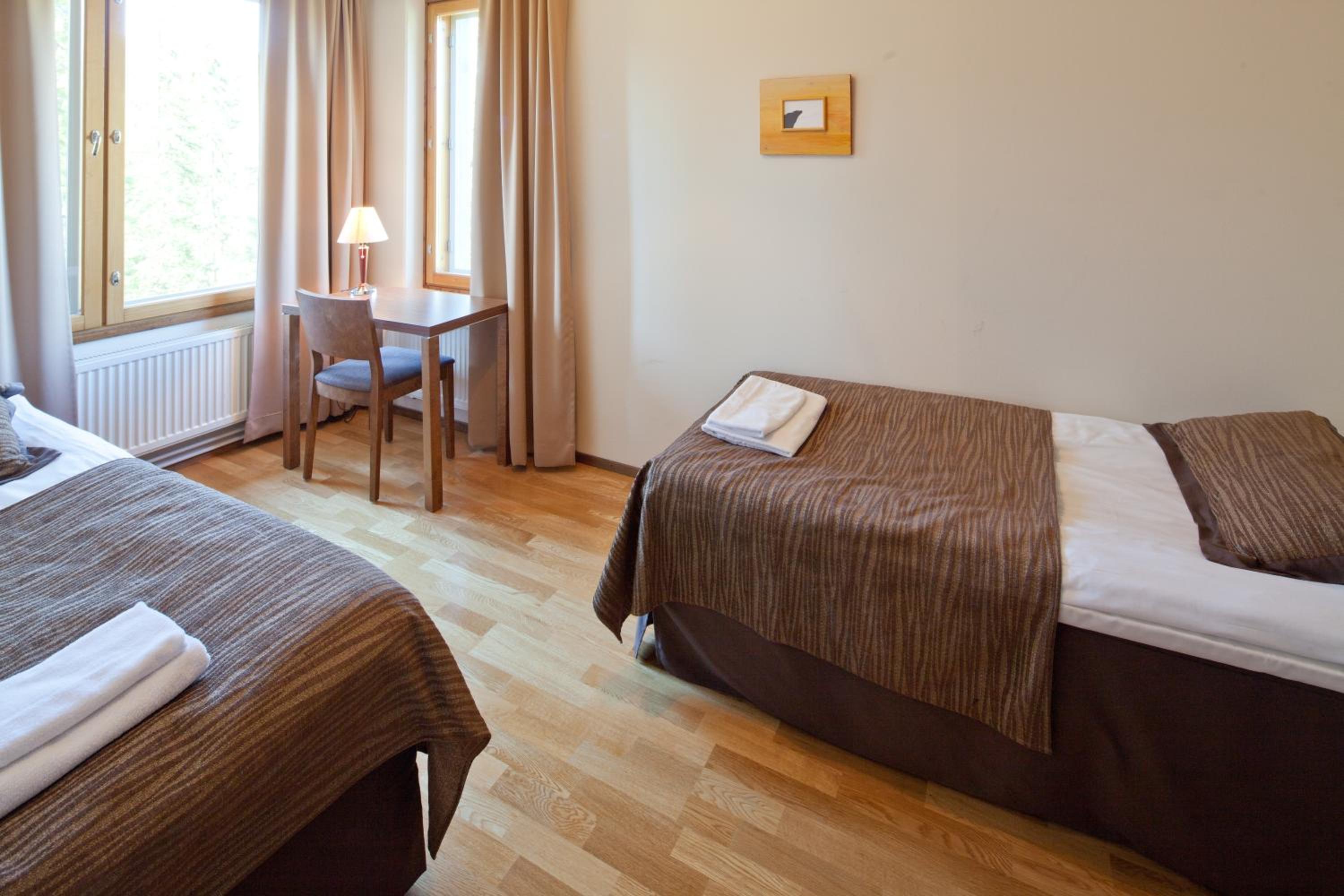 Two-Bedroom Suite with Sauna - Photo 7