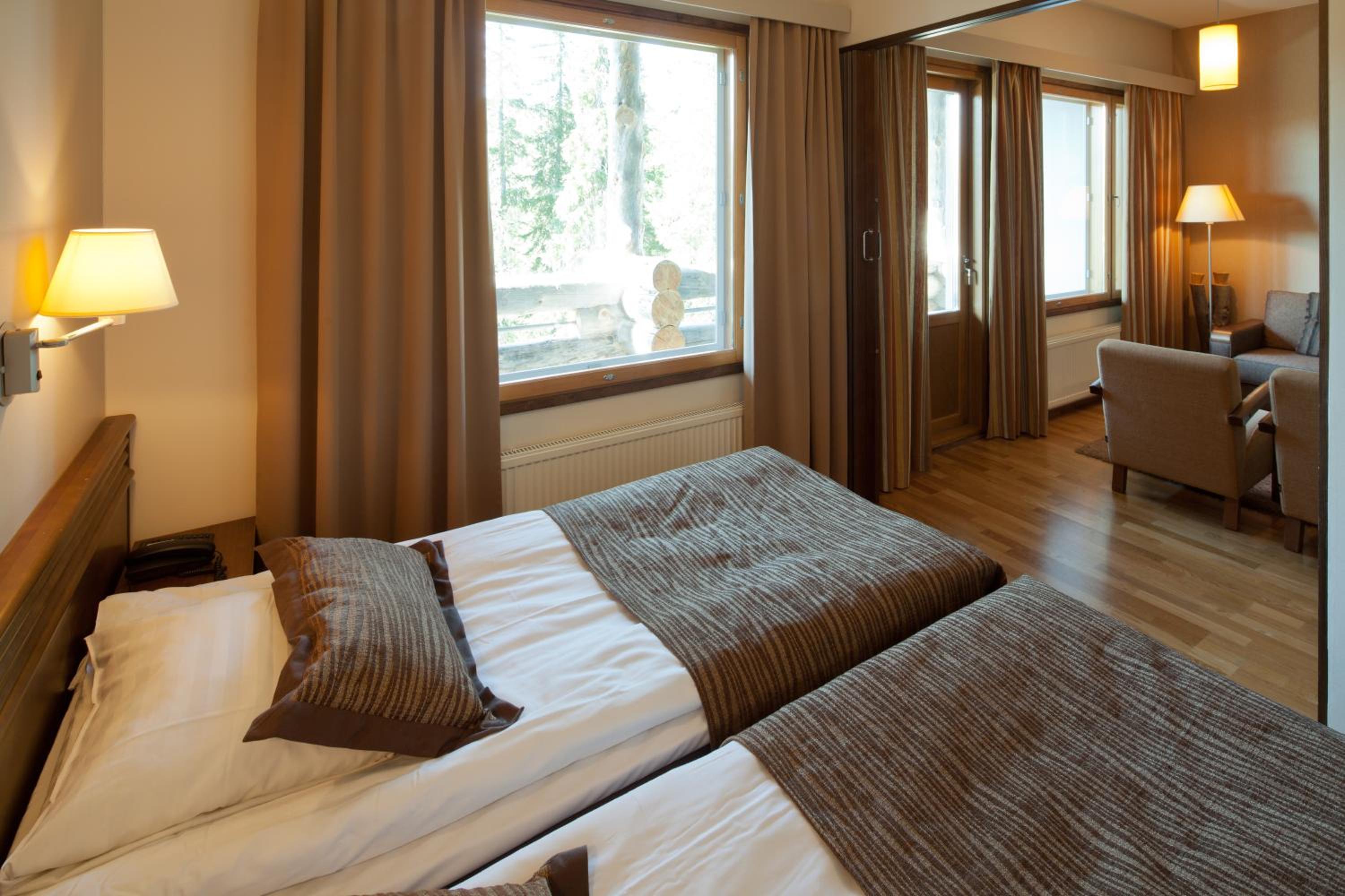 Two-Bedroom Suite with Sauna - Photo 6