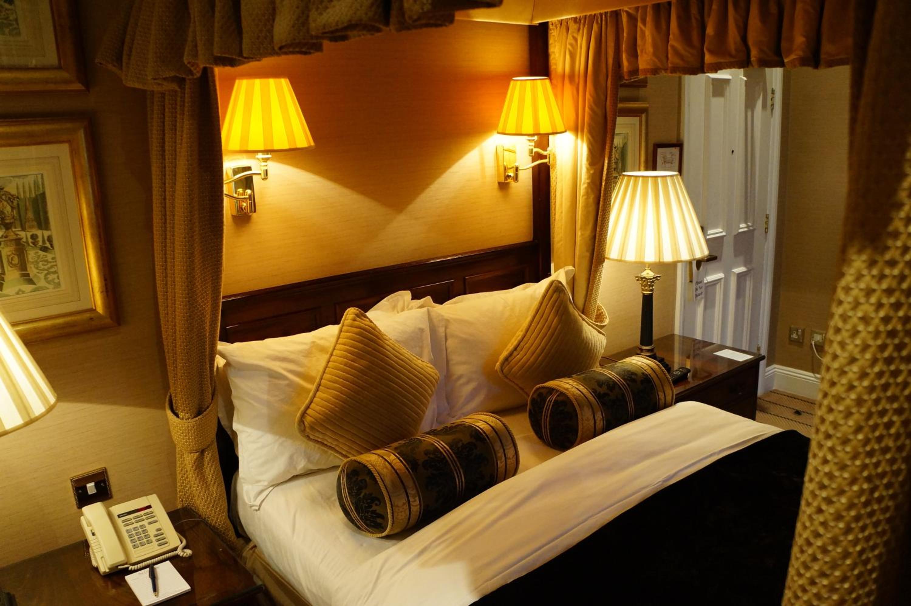 Deluxe Double or Twin Room photo 2