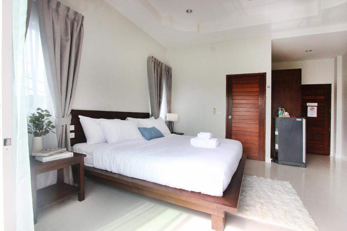 Superior Room with Balcony photo 1