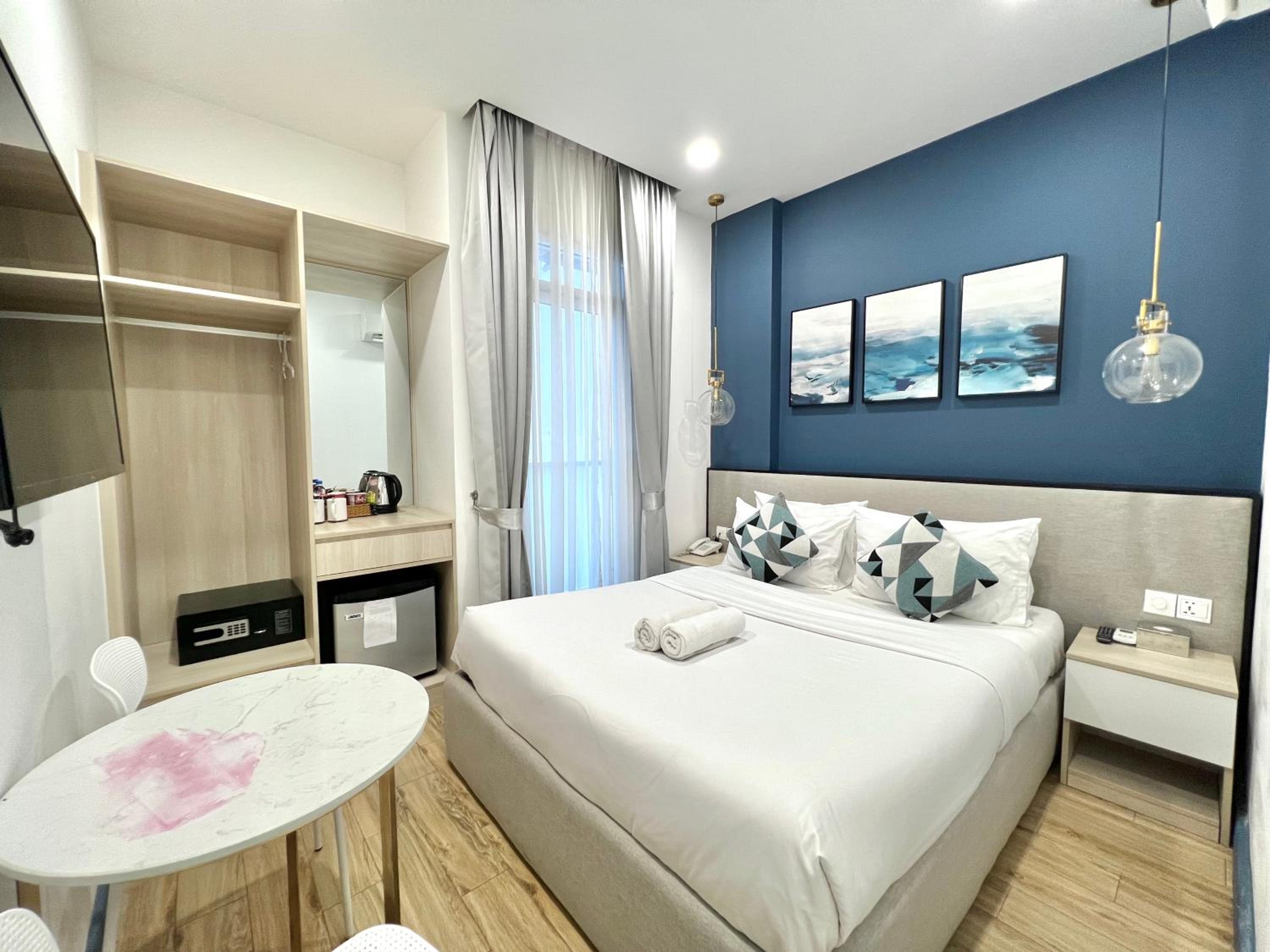 Double Room - Photo 2